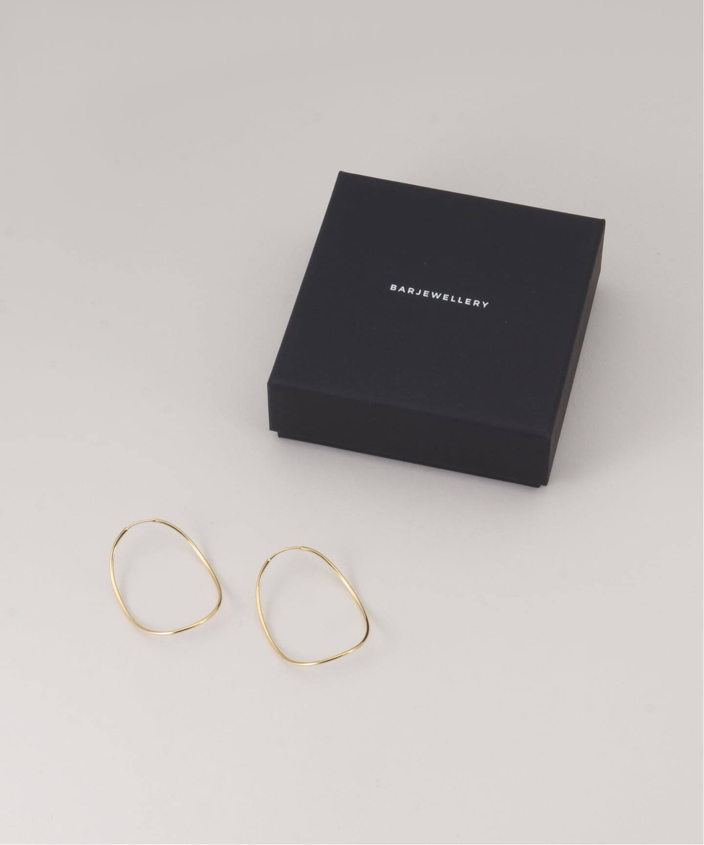 BAR jewellery/バー ジュエリー CONTOUR ピアス CONEA-83G（その他