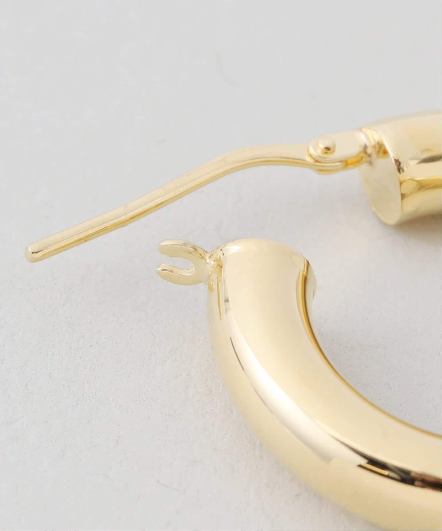 LOREN STEWART / ローレン スチュワート TRU HOOPS ピアス(両耳用