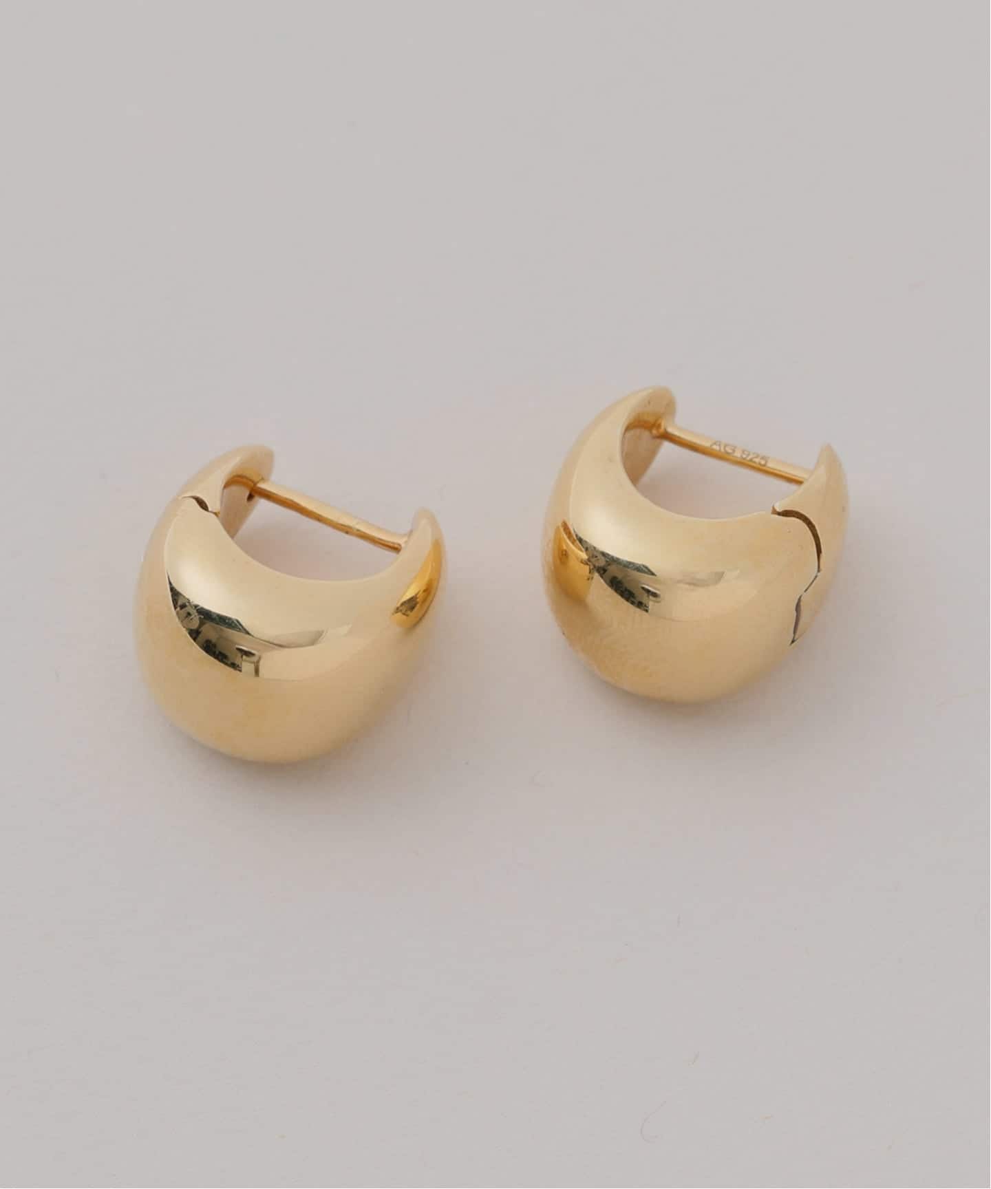 LIE STUDIO リエ スタジオ The Violet Earrings GOLD（ピアス（両耳用