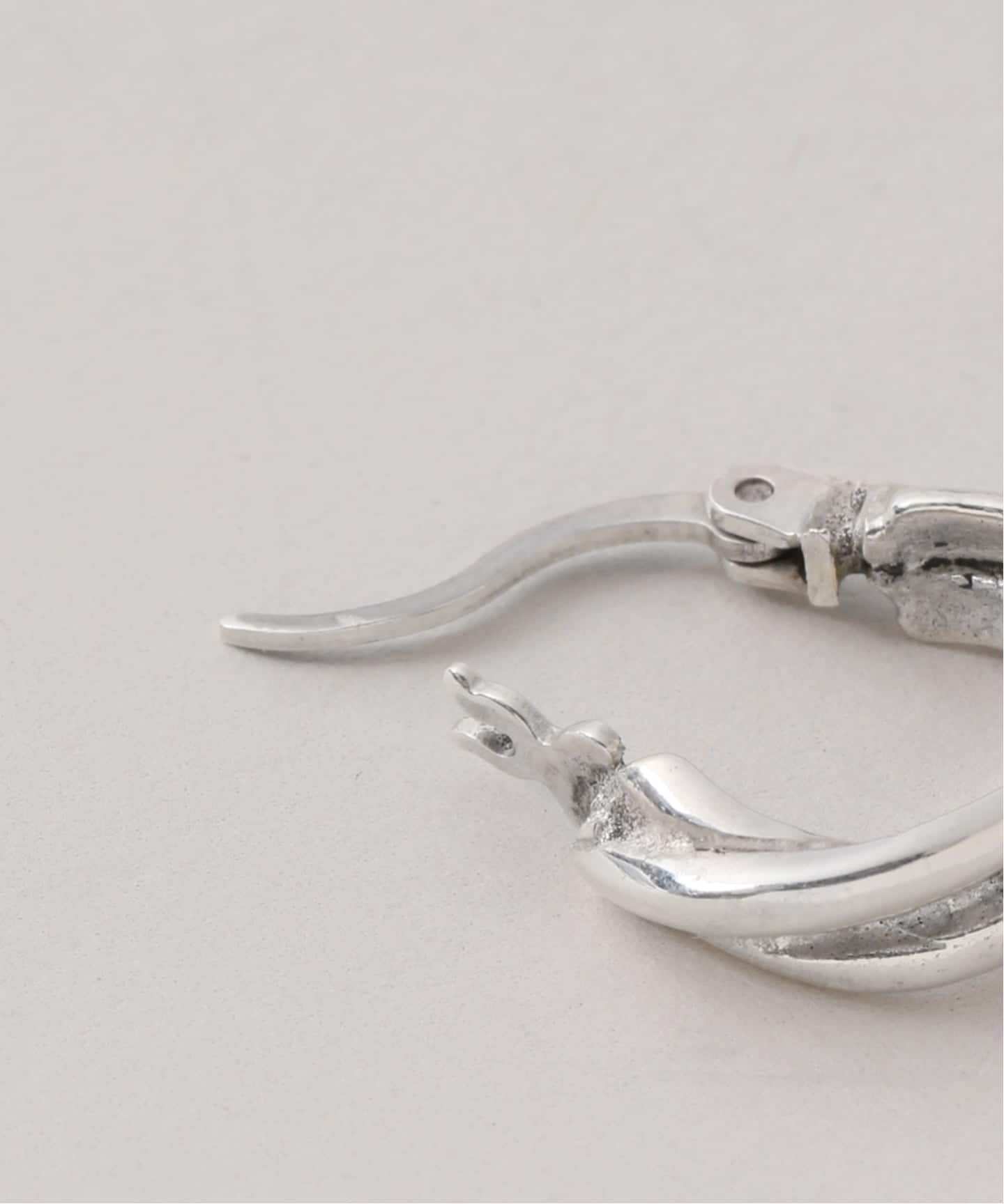 Laver ラバー TWIST ピアス 26SSER01（ピアス（両耳用））｜VERMEIL
