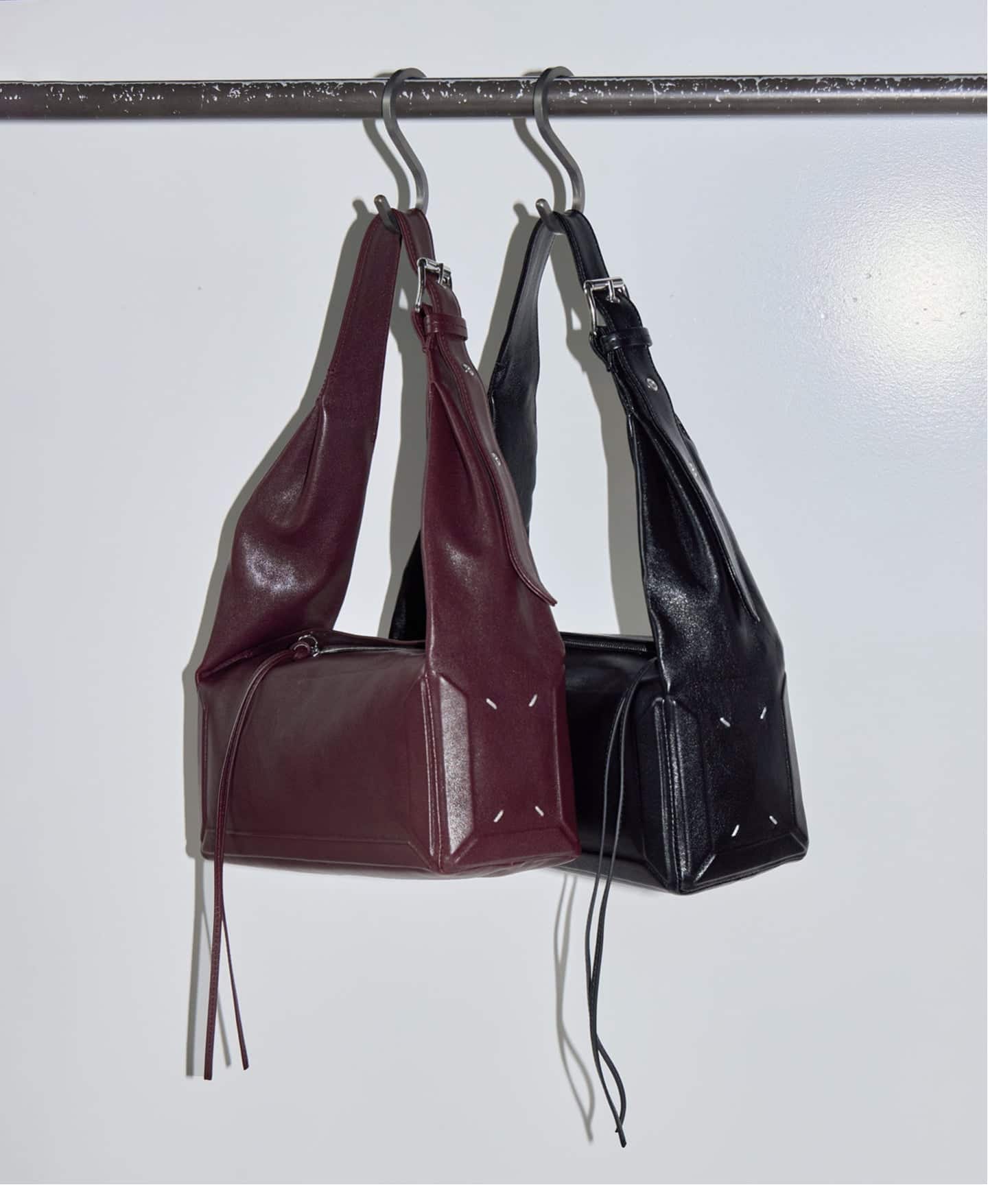 MAISON MARGIELA BOXBAG EASTWEST MEDIUM SB1ZH0009-P8982：バッグ