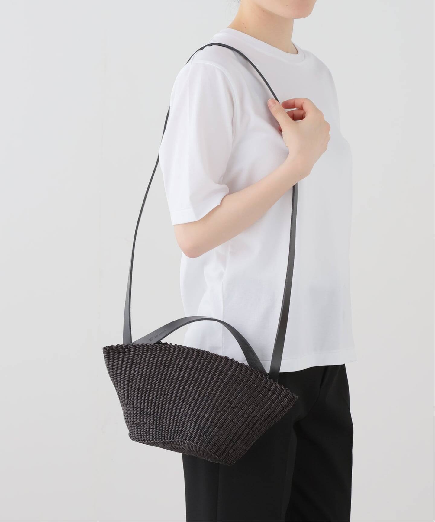 INES BRESSAND N.34.S SMALL GOUSSE：かごバッグ（かごバッグ