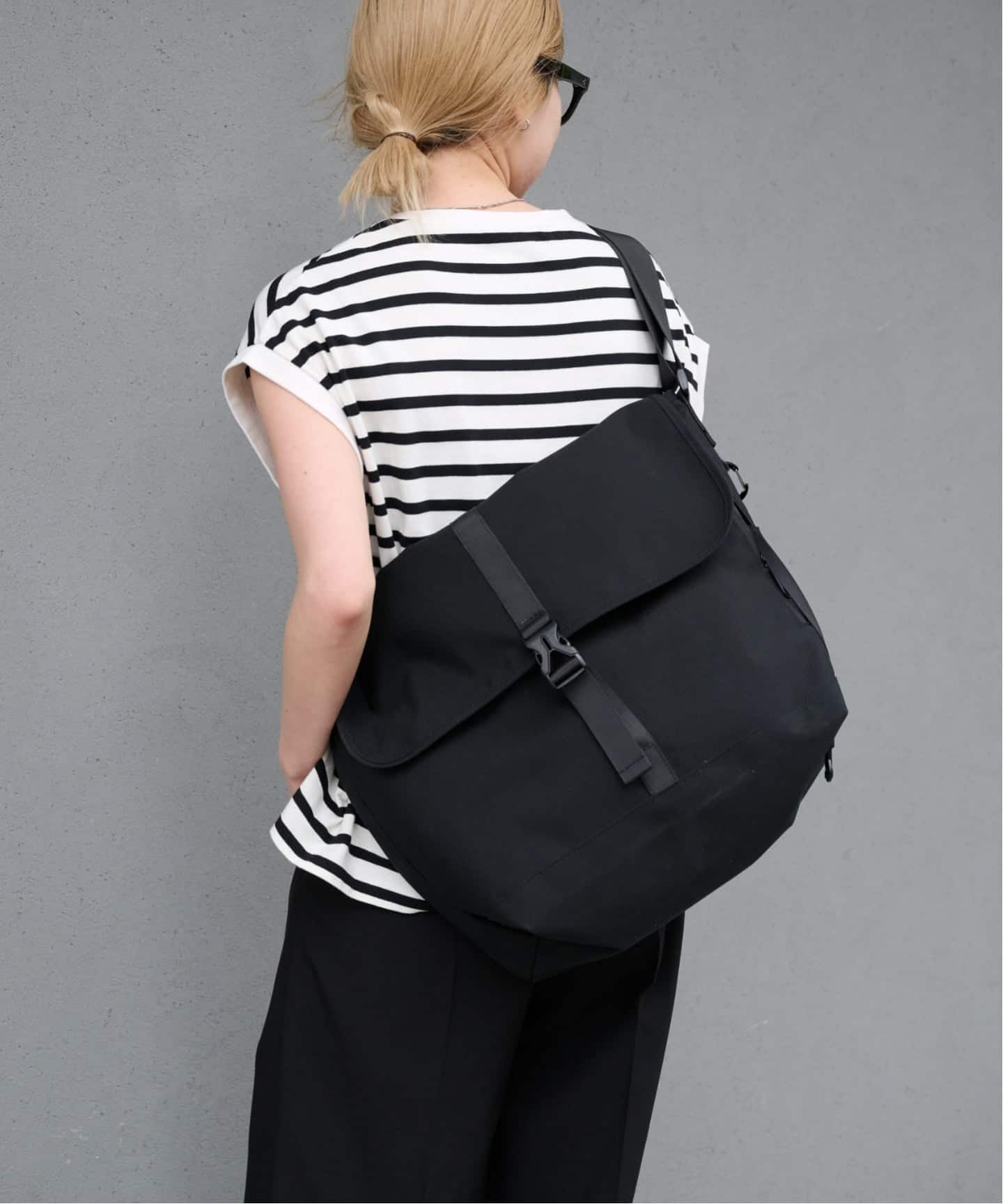 OUTDOOR メッセンジャーバック Messenger BAG ルミネ横浜店+WEB限定（メッセンジャーバッグ