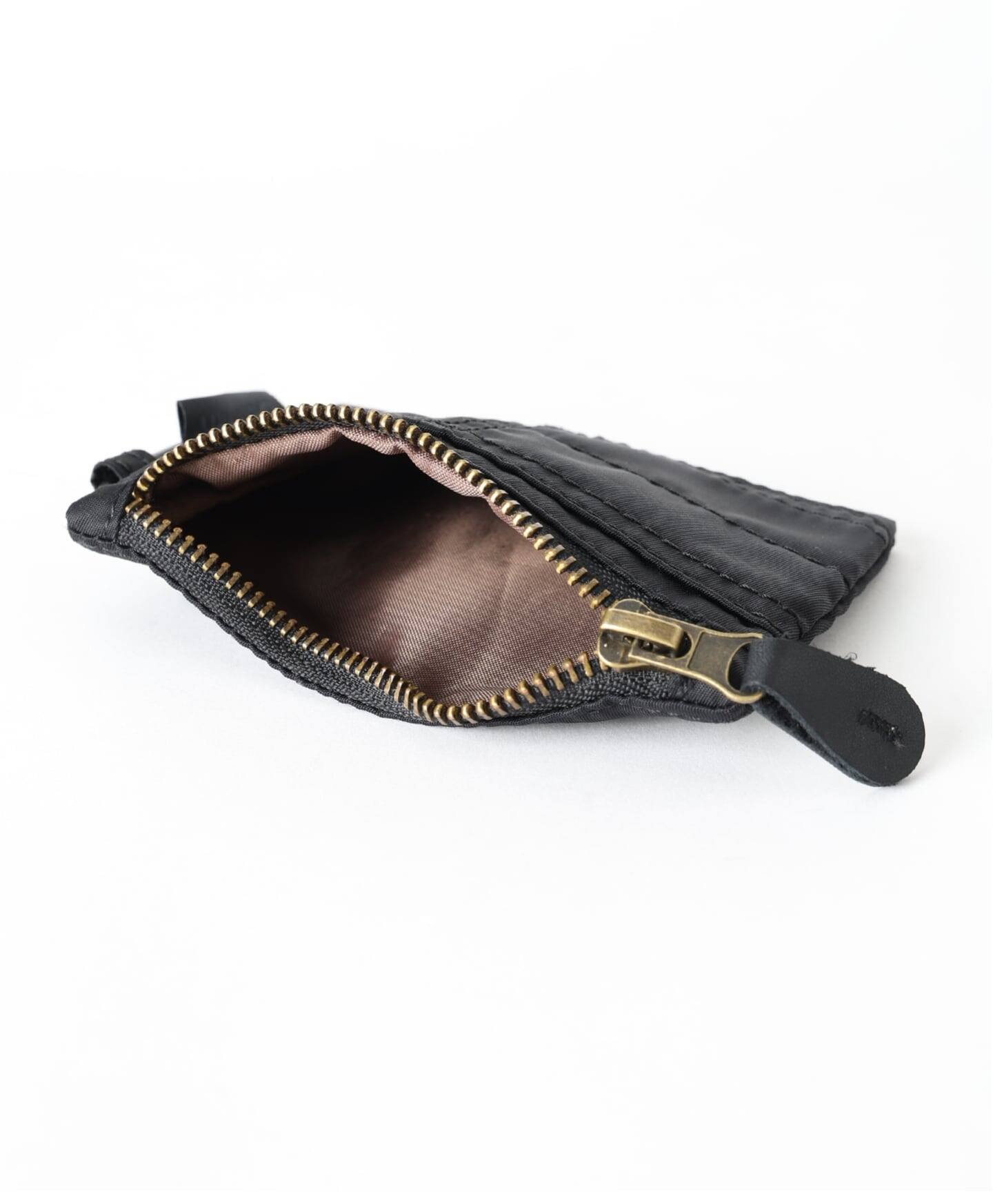 Cozue Ninomiya ex HELMET BAG（トートバッグ）｜OUTDOOR PRODUCTS