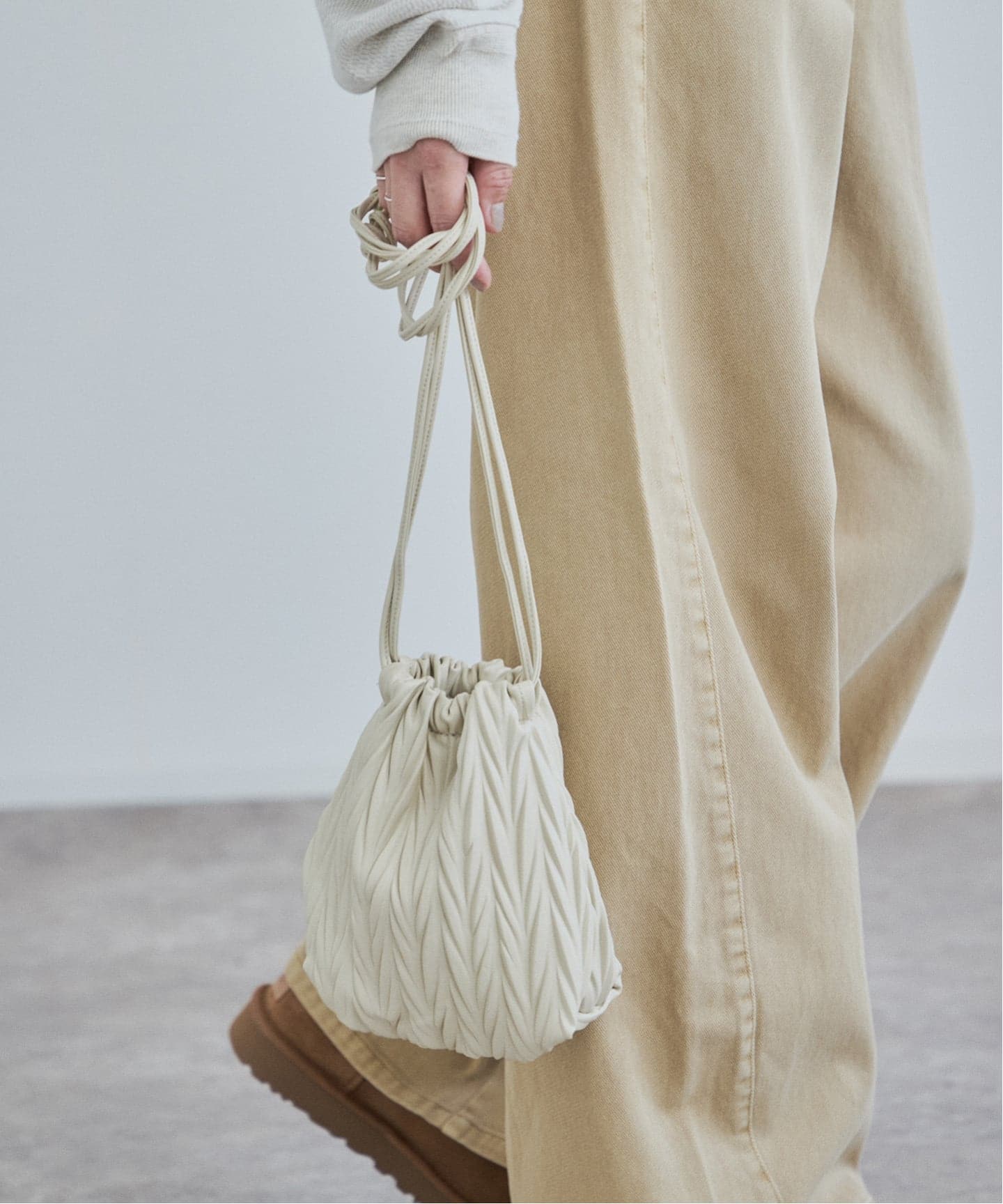 anuke Ecoleather Pleats Purse（ショルダーバッグ）｜BOICE FROM
