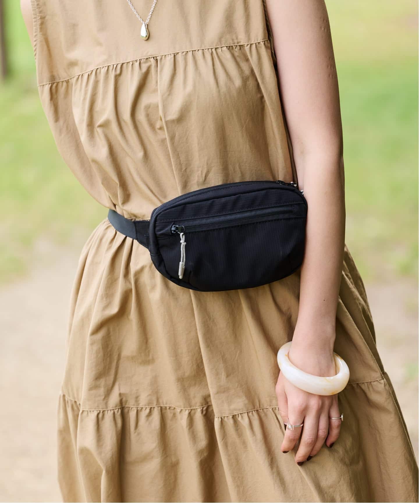anuke Mini Waist Bag（ウェストポーチ）｜BOICE FROM BAYCREW'S