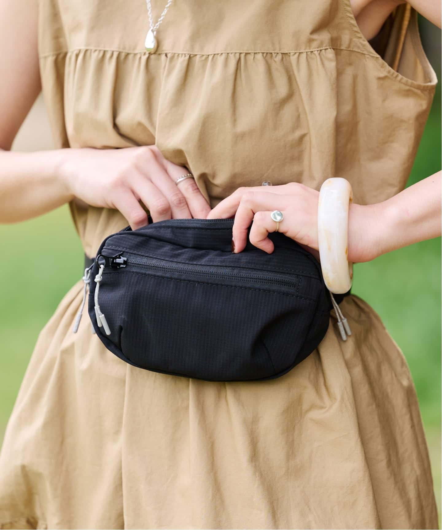 バッグ anuke Mini Waist Bag anuke Mini Waist Bag（ウェストポーチ）｜BOICE FROM BAYCREW'S