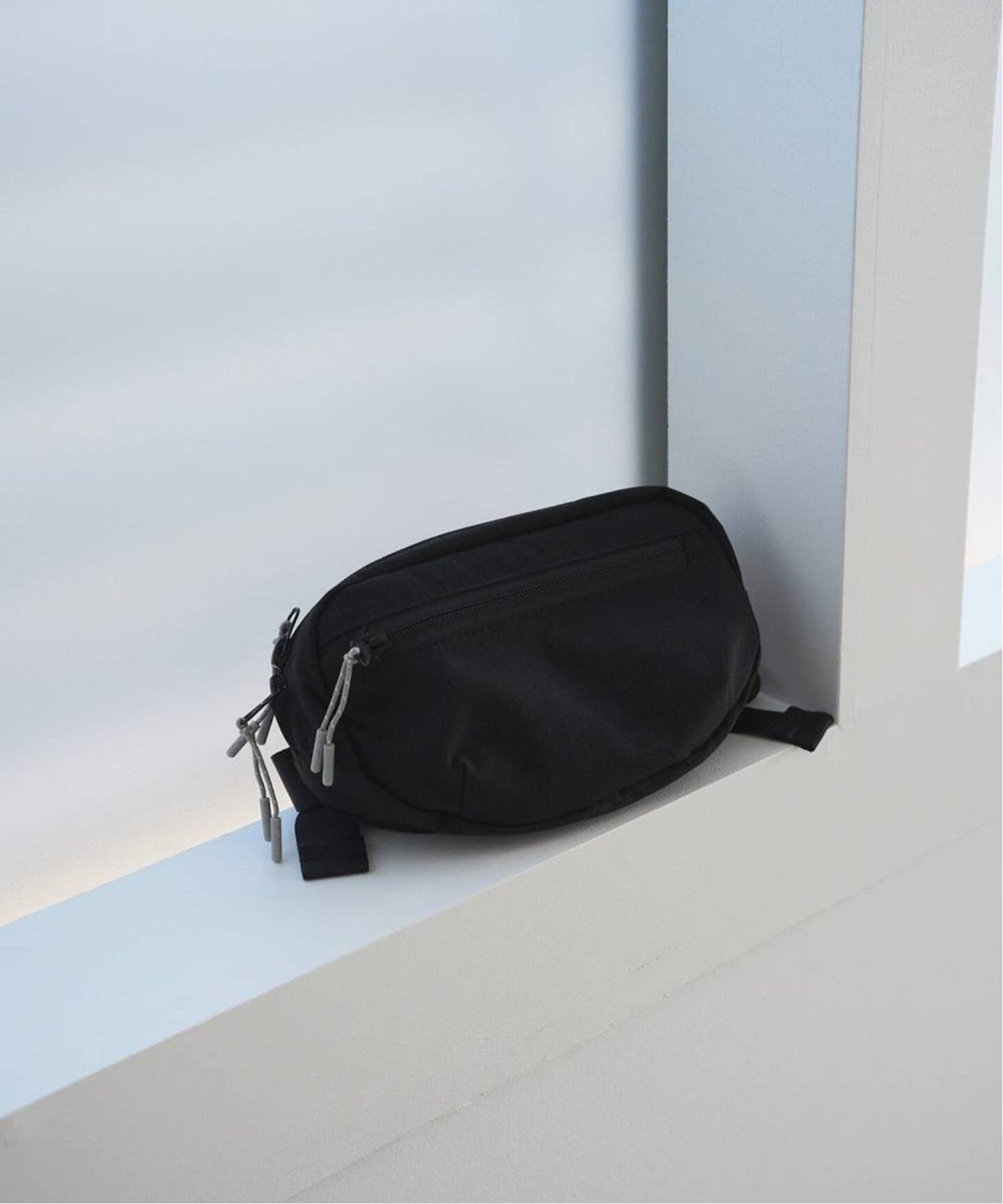 【新品】anuke Mini Waist Bag アイボリー anuke Mini Waist Bag（ウェストポーチ）｜BOICE FROM BAYCREW'S