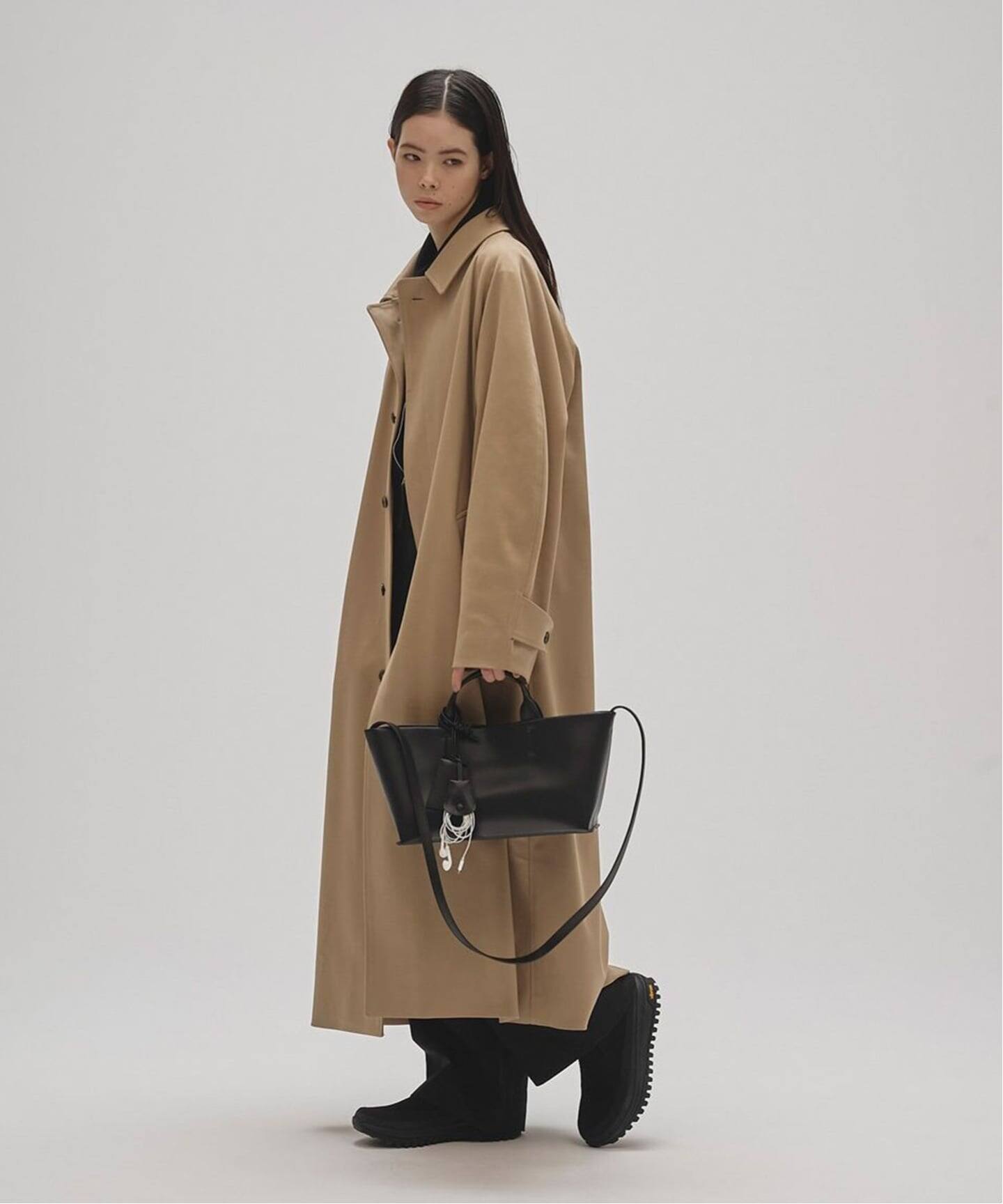 【新品】TODAYFUL Useful Leather Bag(M) TODAYFUL Useful Leather Bag(M)（ショルダーバッグ）｜BOICE FROM