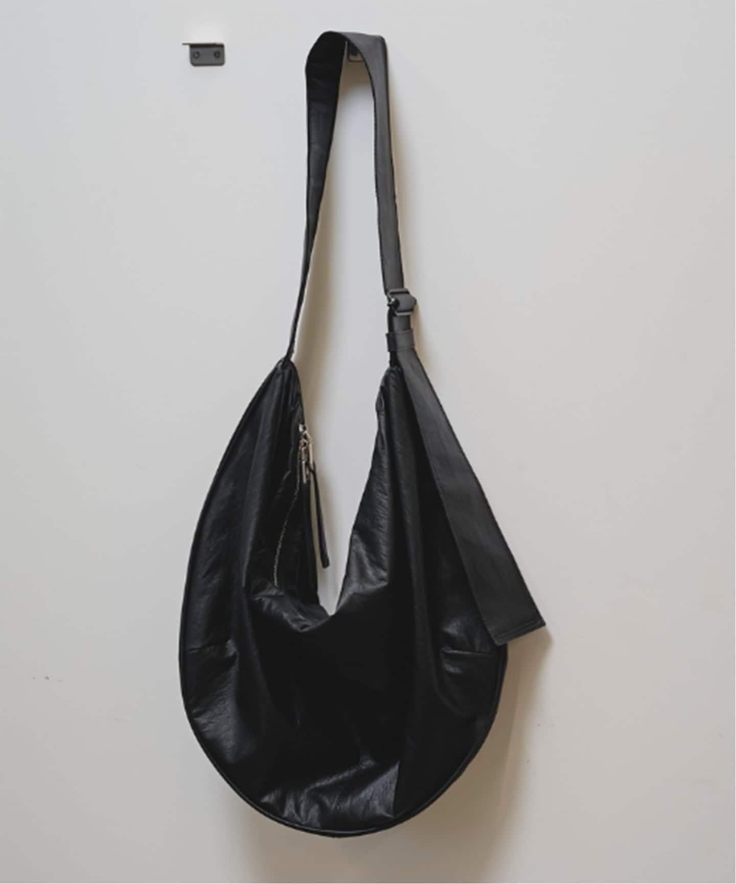 美品 TODAYFUL Ecoleather Shoulder Bag ブラック 予約》TODAYFUL Ecoleather Shoulder Bag（ショルダーバッグ）｜BOICE