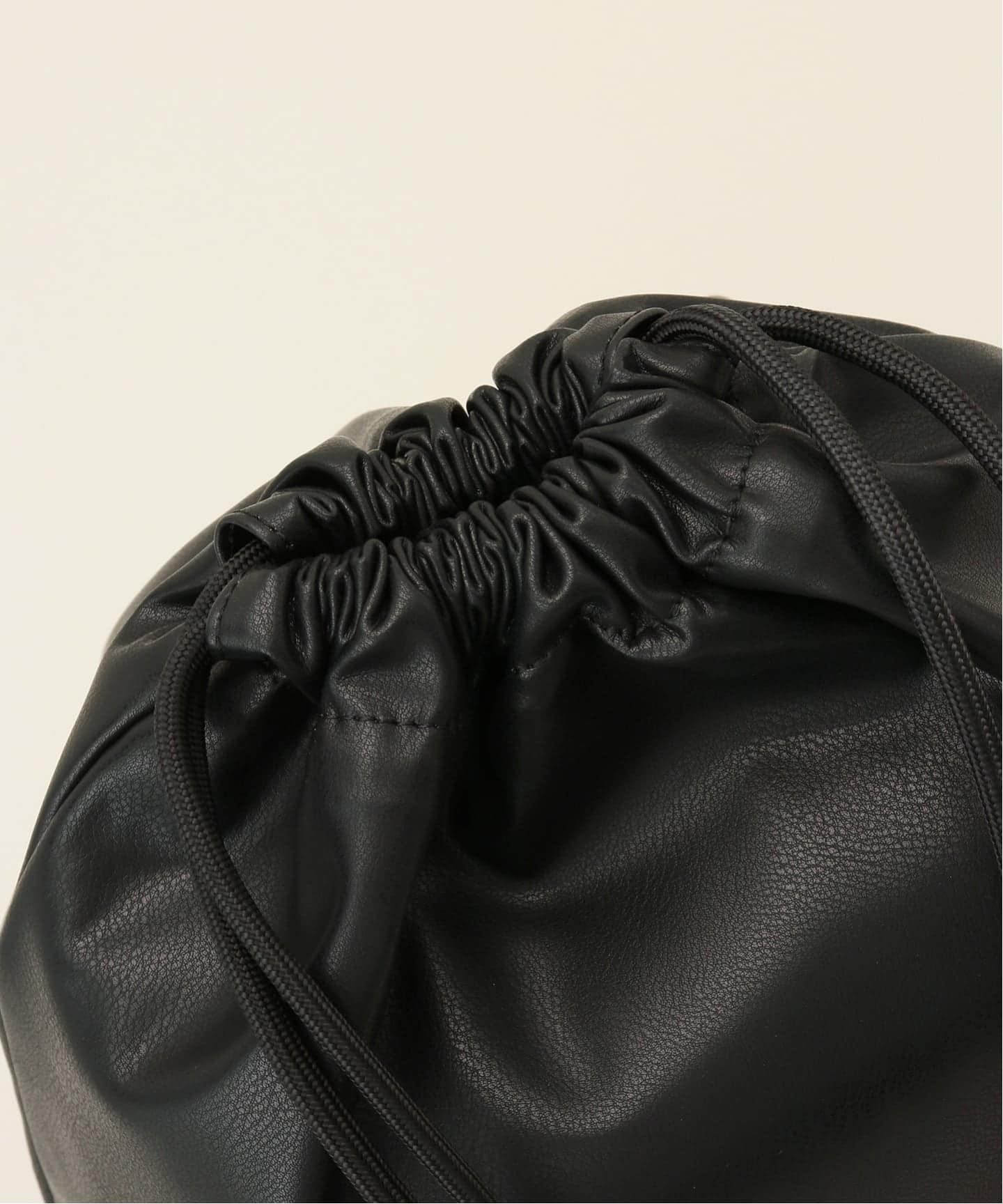 予約》【追加】UNION MAGAZINE Backpack M's Black Swan（バックパック
