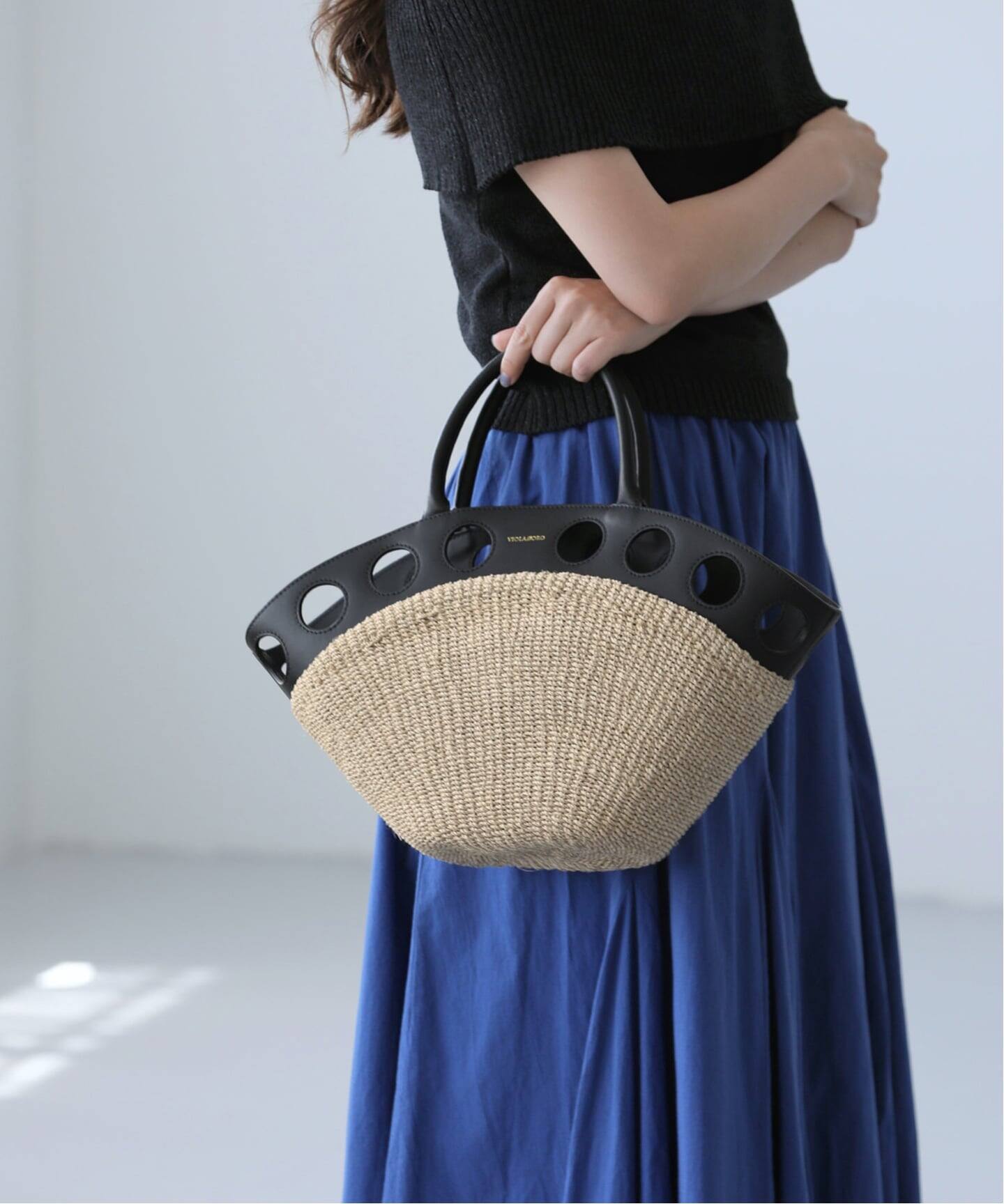 VIOLAd'ORO/ ヴィオラドーロ サークルカットレザー*アバカBAG（トート