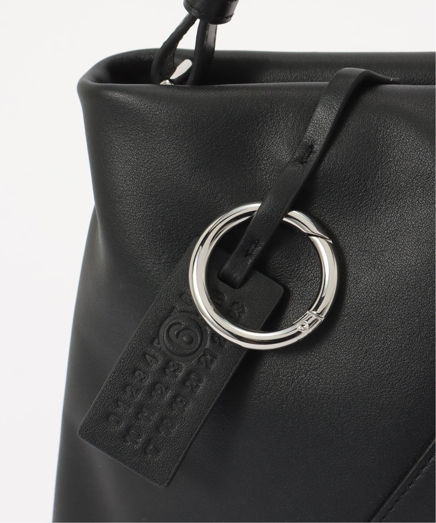 一部店舗+WEB限定》MM6 / エムエムシックス FOLDED POCHETTE