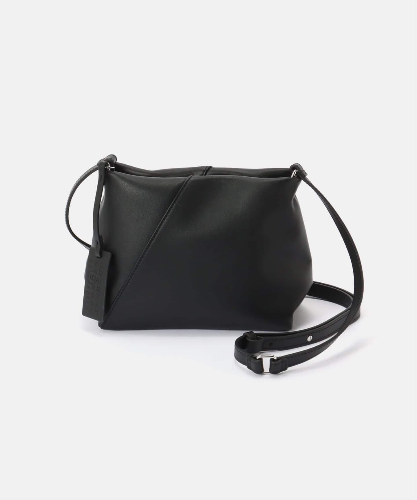 一部店舗+WEB限定》MM6 / エムエムシックス FOLDED J SHOULDER BAG