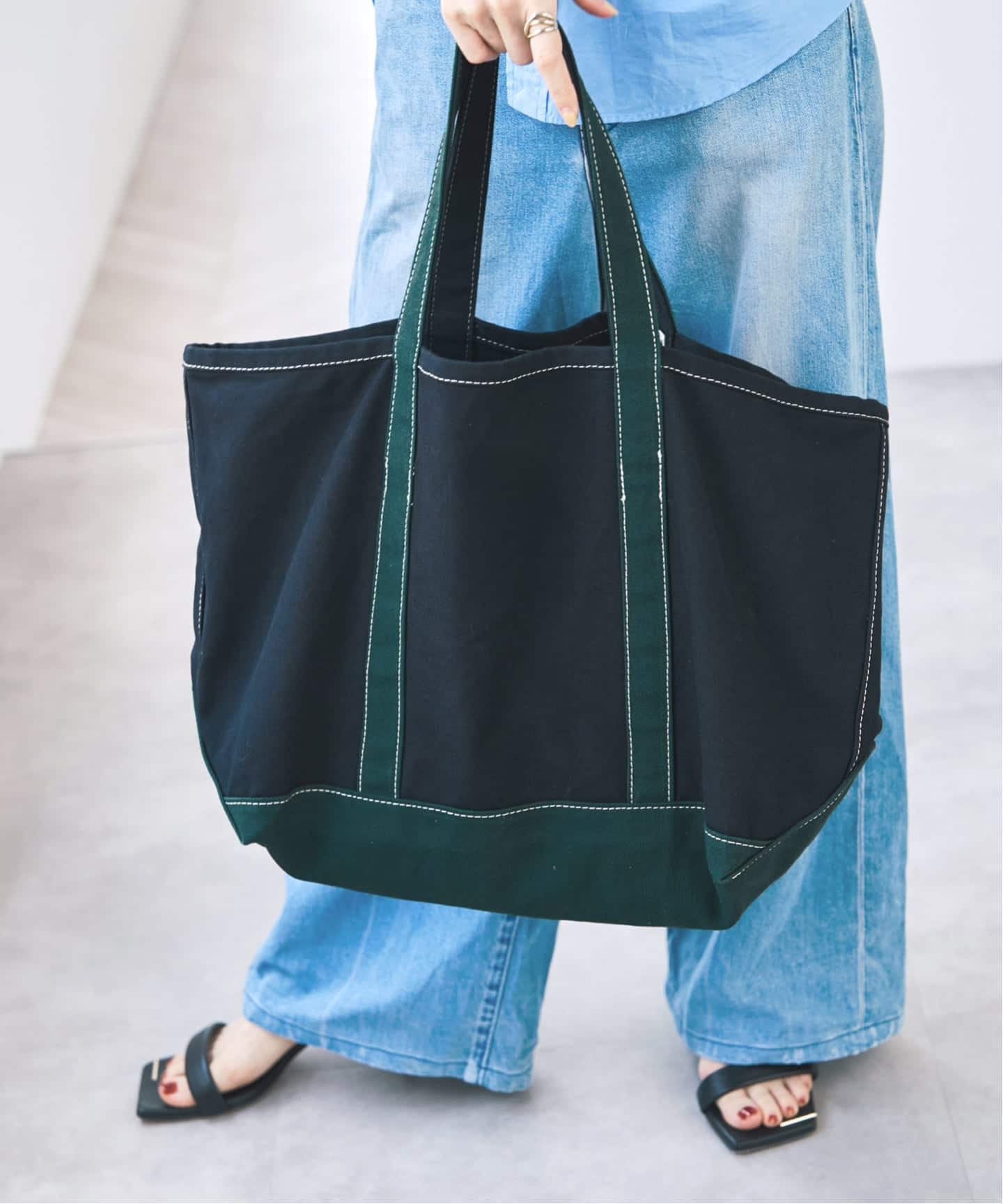 BIRTHDAYSUIT/バースデースーツ SOLID CANVAS BAG BIRTHDAYSUIT/バースデースーツ SOLID CANVAS BAG（トートバッグ
