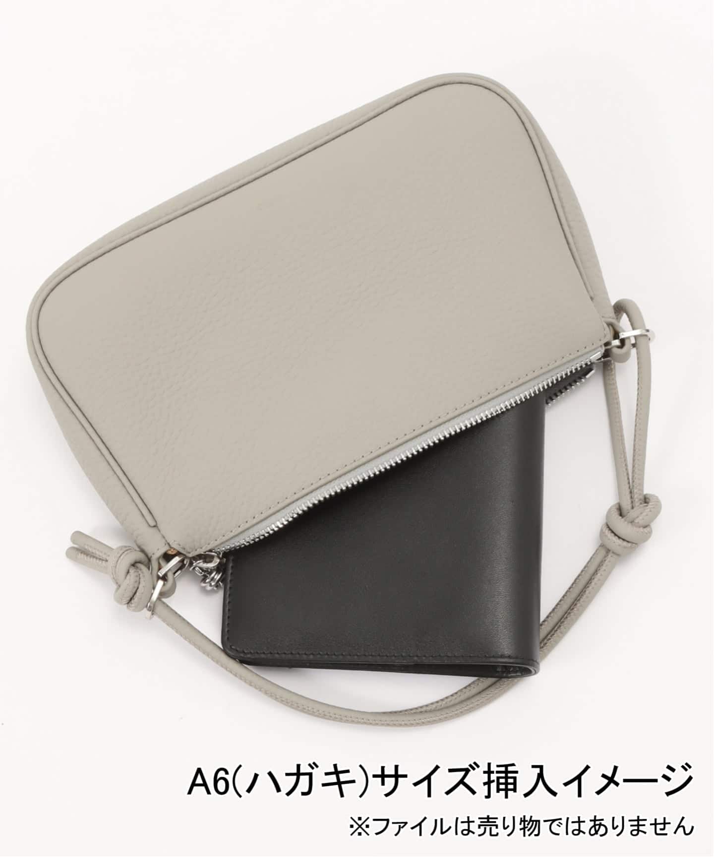 一部店舗+WEB限定》VASIC / ヴァジック Pochette Mini（ハンドバッグ