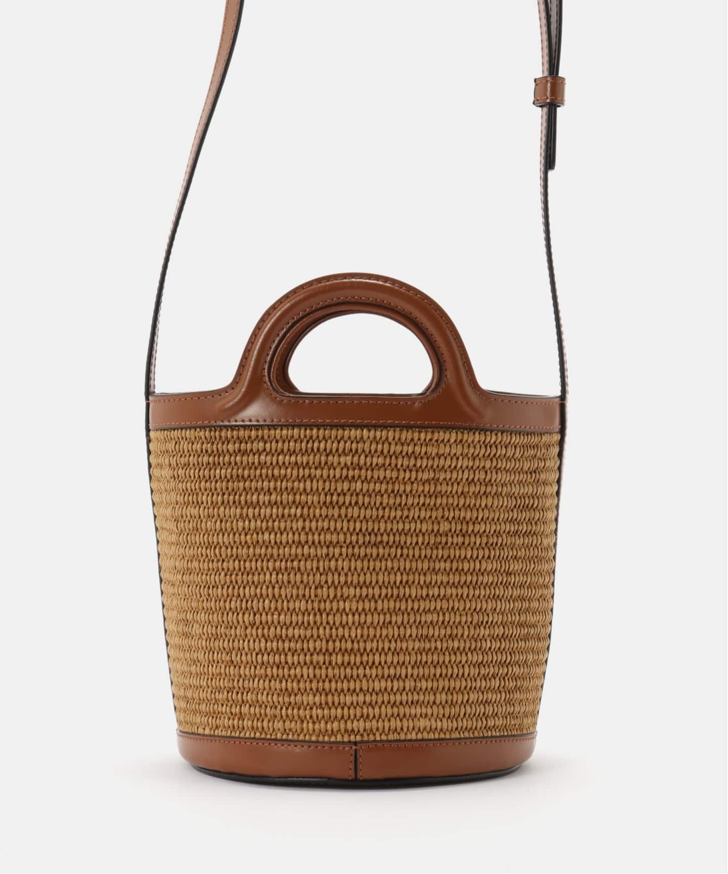専用です。MARNIマルニ   BUCKET BAG 新品 Black leather Pannier bucket bag | Marni