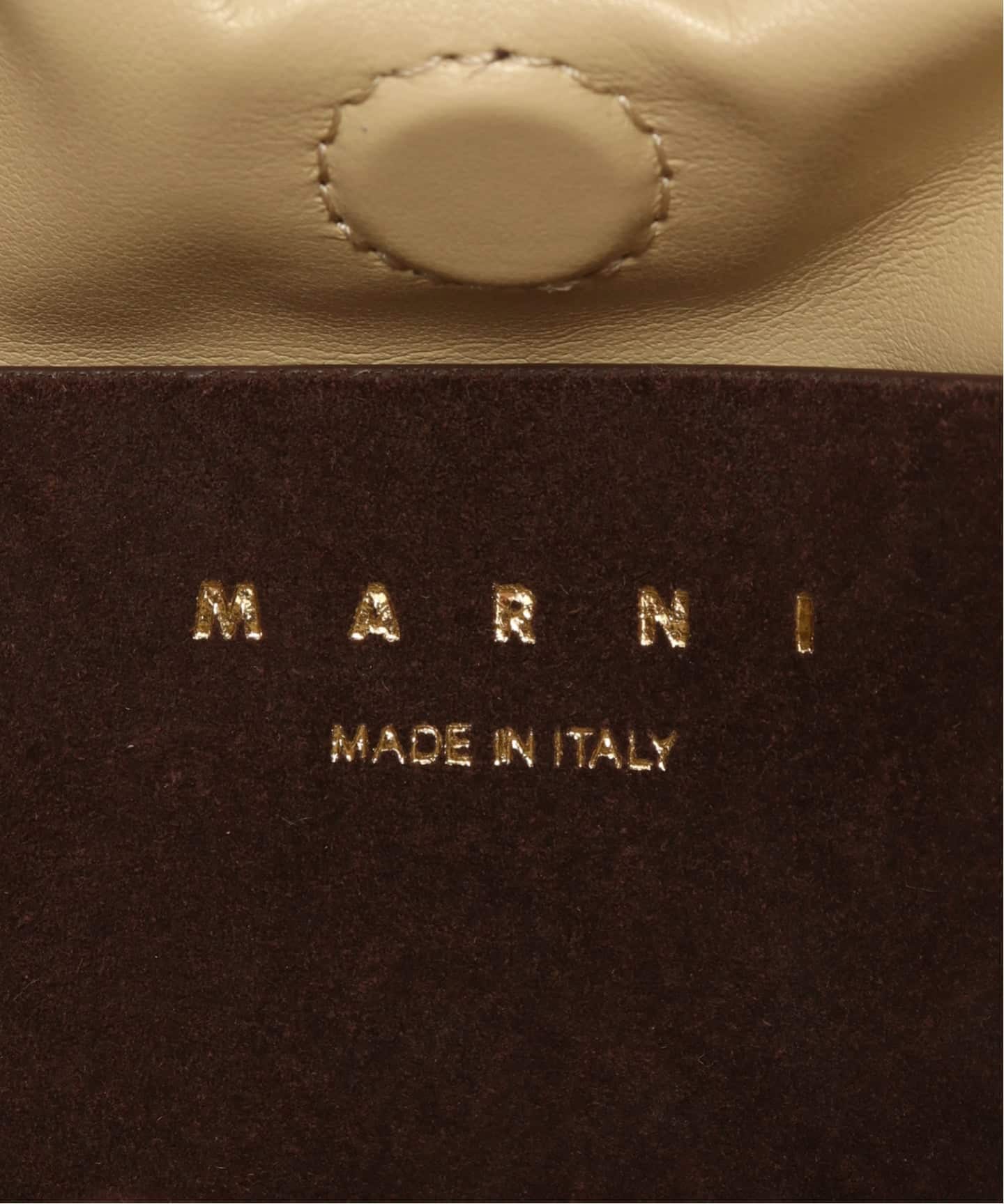 一部店舗+WEB限定》MARNI / マルニ SUEDE CALF LEATHER CLUTCH