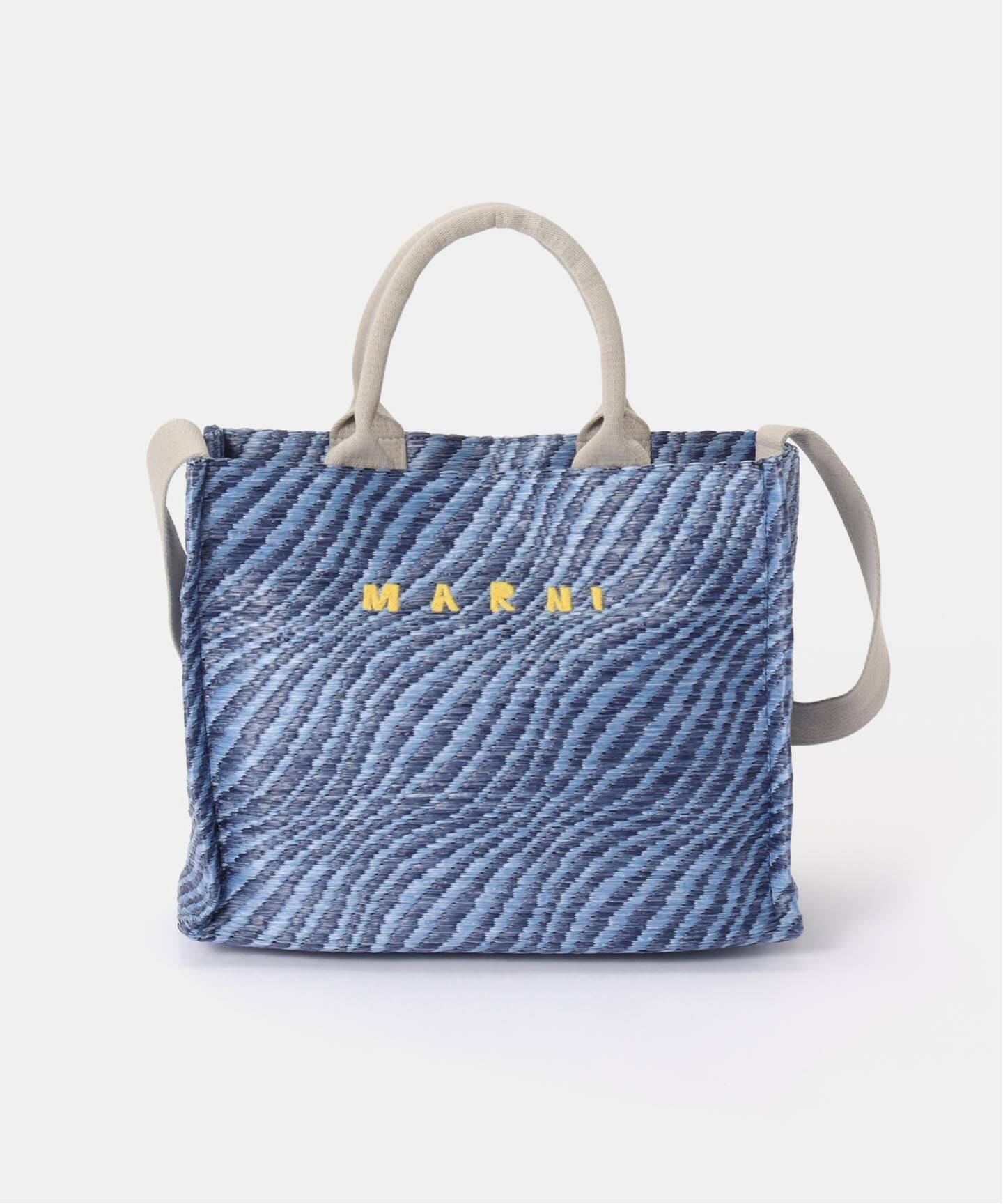 マルニのタンクトップ＆スウェットが“アートなバッグ”に！花刺繍 