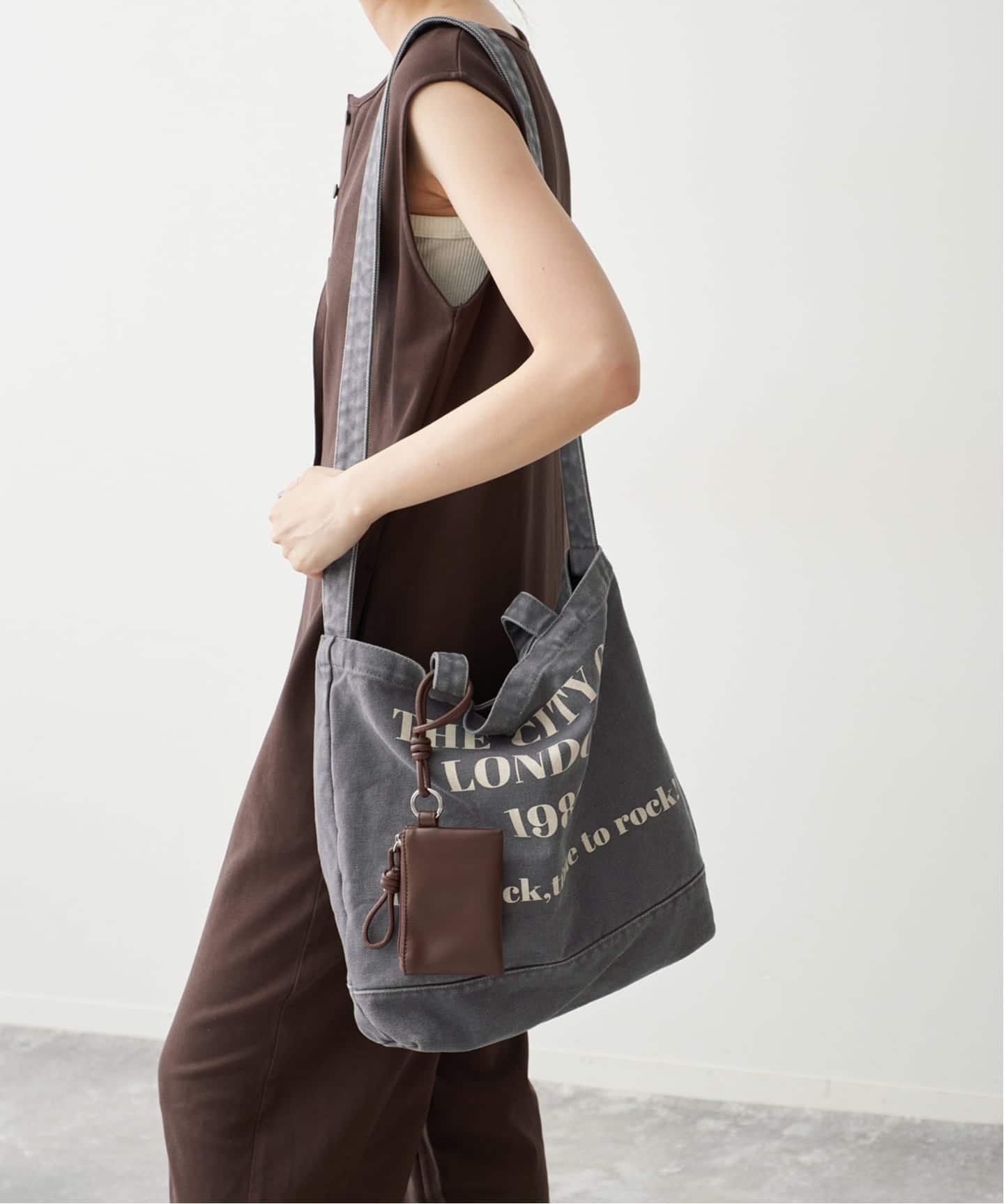 別注 CONTROL FREAK WASHED LOGOトート ミニポーチ付き 別注》CONTROL FREAK WASHED LOGOトート ミニポーチ付き（トートバッグ