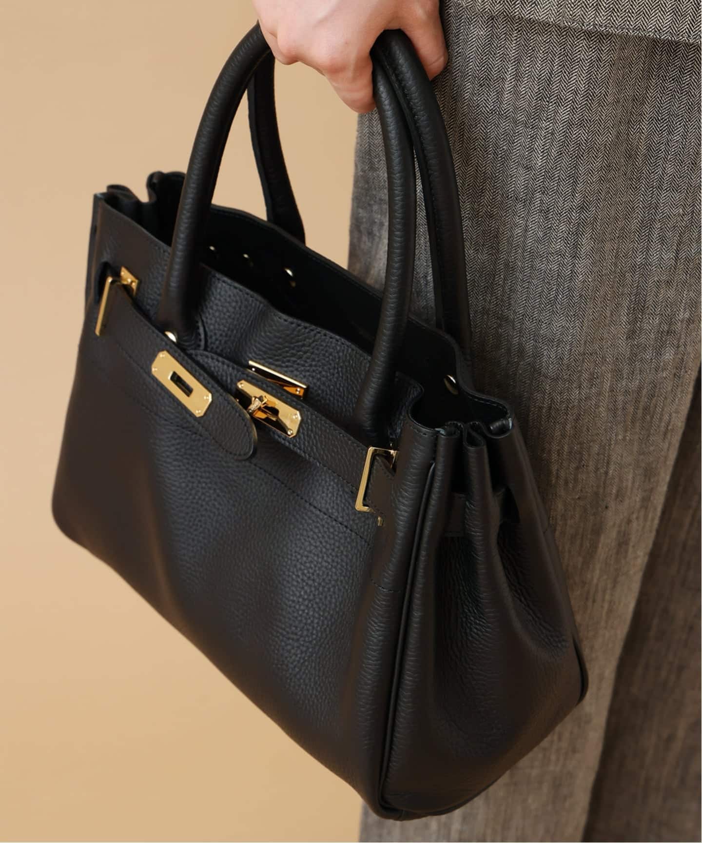 一部店舗+WEB限定》SITA PARANTICA/シータパランティカ TOTE-1M