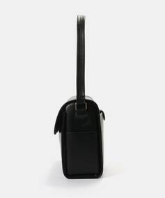 一部店舗+WEB限定》HOLIDAY/ホリデイ LEATHER FLAP BIG BAG 