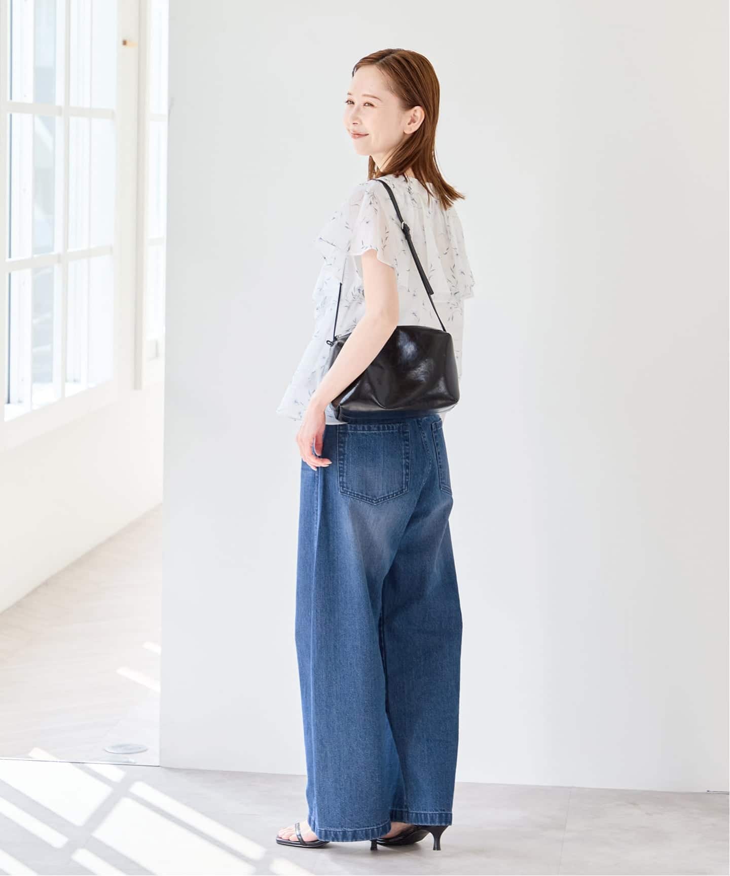 LOW CLASSIC / ロウクラシック】Lc LEATHER CARAMEL BOX BAG