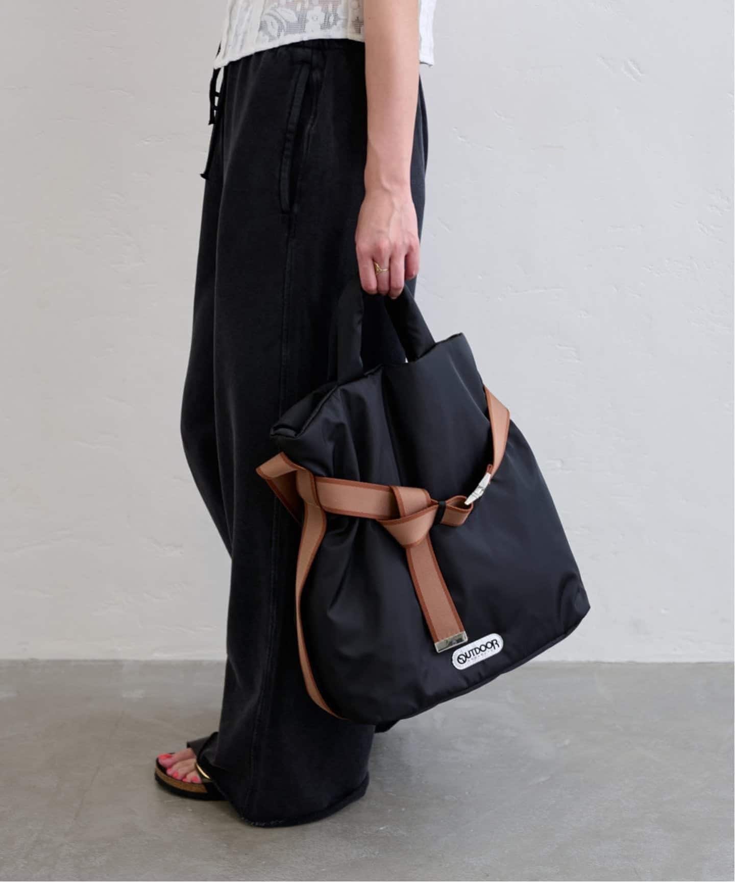 WEB限定 / 追加予約》OUTDOOR/アウドア 別注Puilting 2way tote 17