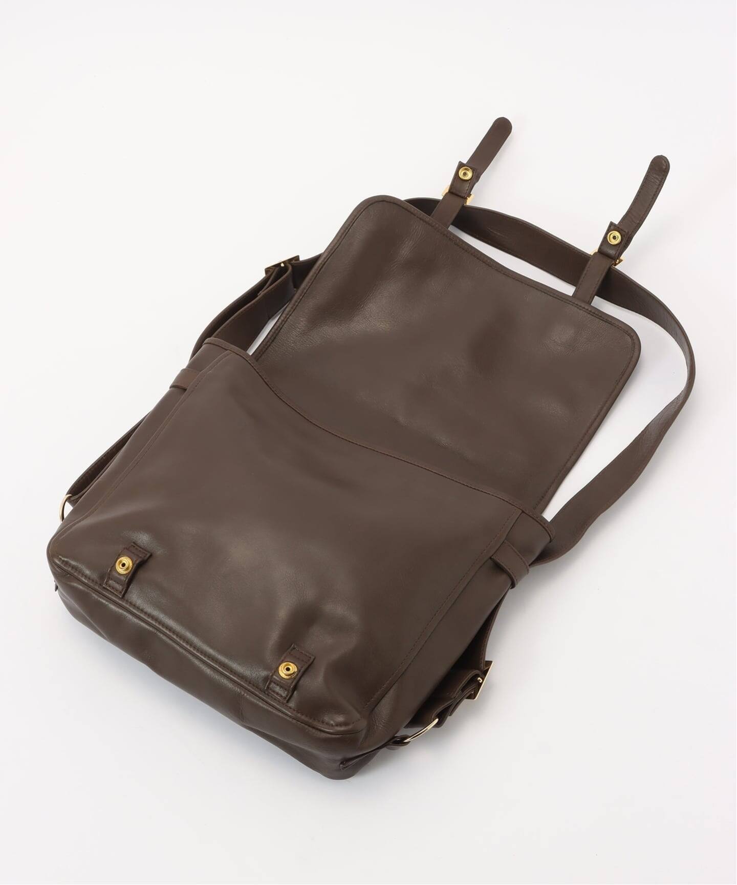 CCU/シーシーユー flap shoulder バッグM（ショルダーバッグ