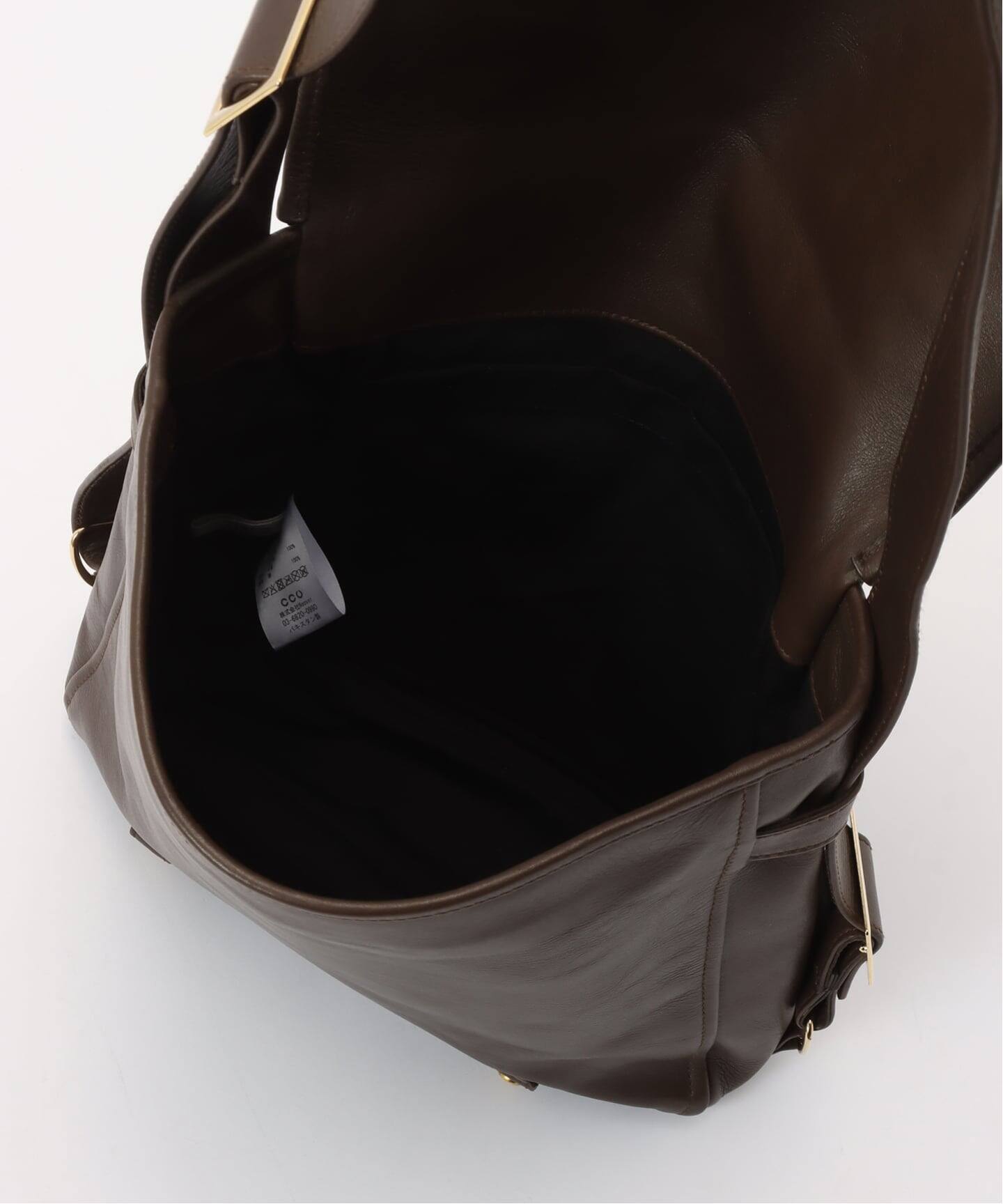 CCU/シーシーユー flap shoulder バッグM（ショルダーバッグ
