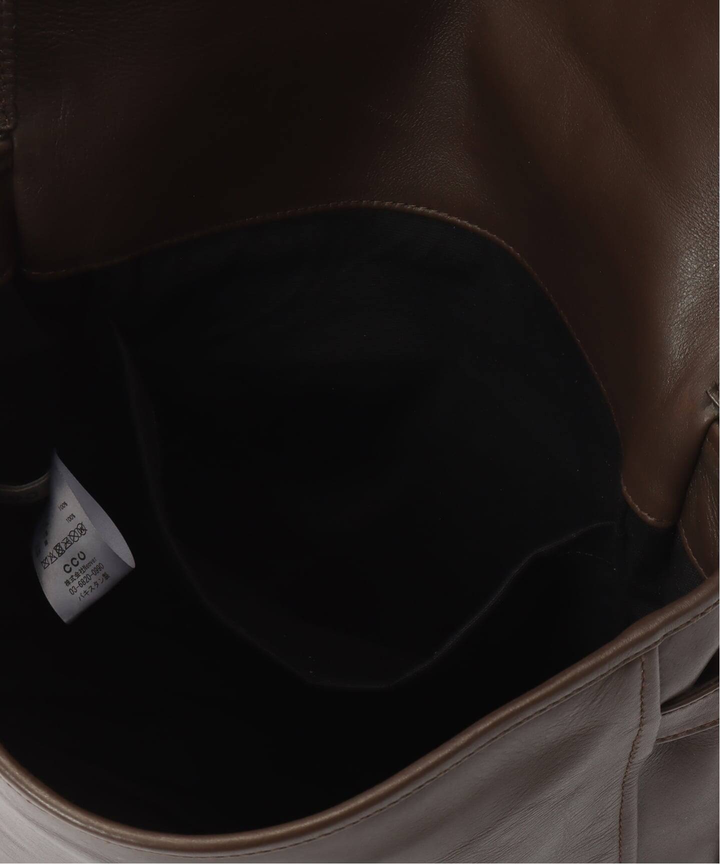 CCU/シーシーユー flap shoulder バッグM（ショルダーバッグ