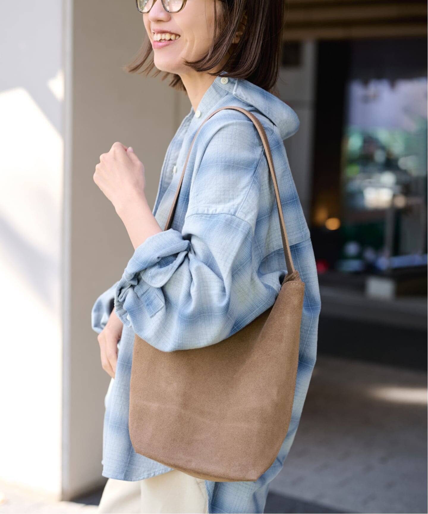 AULENTTI/オウレンティ ONE HANDLE TOTE WITH POACH（トートバッグ