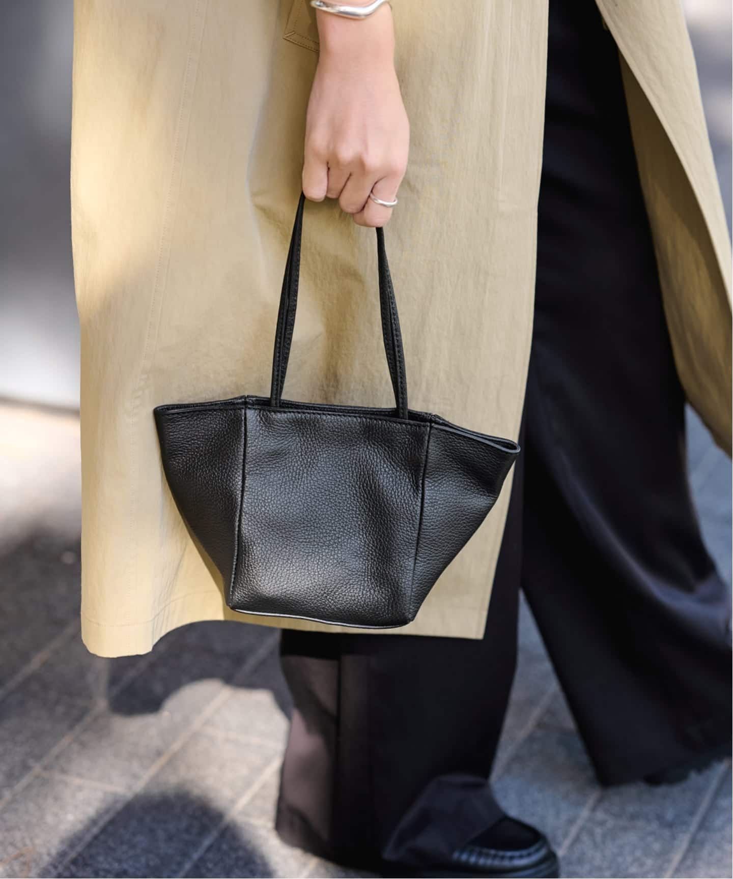 AULENTTI /オウレンティ LONG HANDLE トート（ブラック）（トート