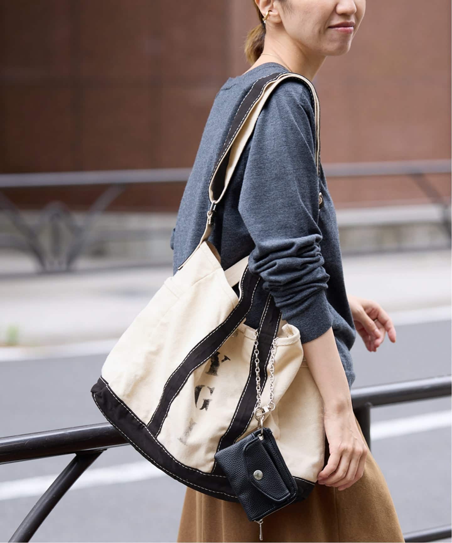 新品YA GOOD IDEAS STENCIL SHOULDER トート バッグ YA GOOD IDEAS STENCIL SHOULDER トート（トートバッグ）｜FRAMeWORK