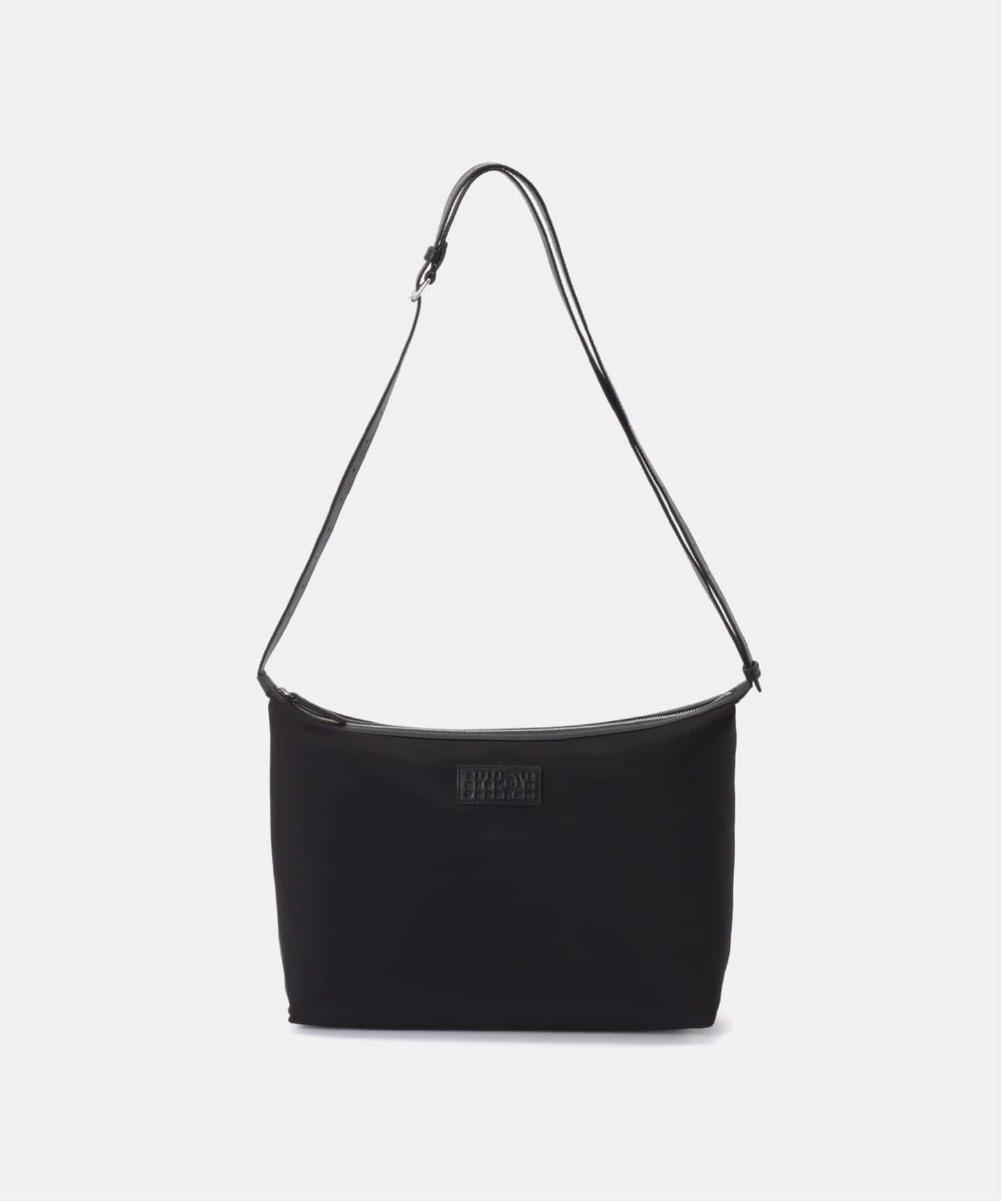 エムエムシックス ショルダーバッグ - 黒 MM6/エムエムシックス SHOULDER BAG（ショルダーバッグ）｜FRAMeWORK