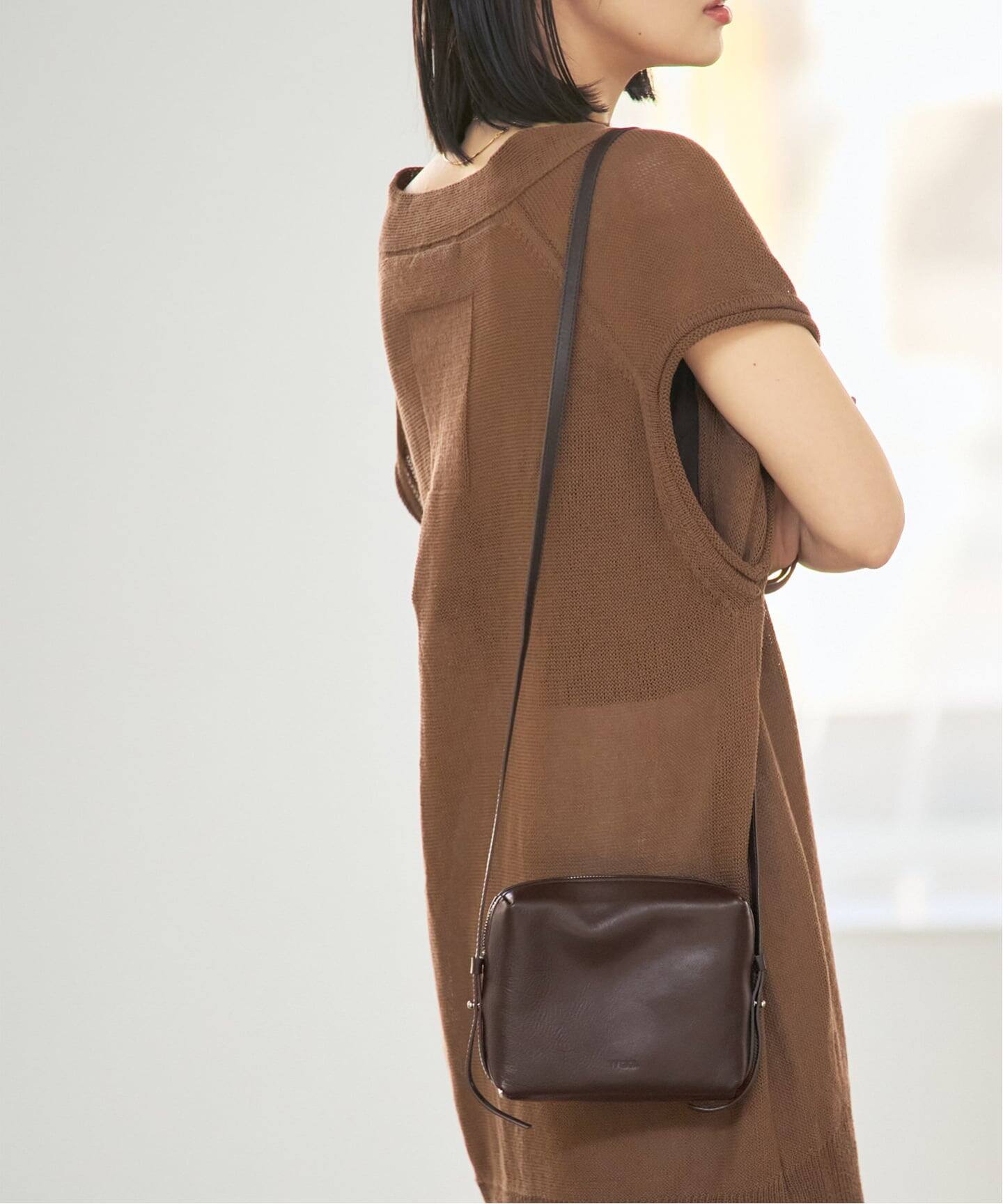 ブラックレザーショルダーバッグ　Waa Studios 予約》Waa. Studios/ワースタジオ TIEN BAG（ショルダーバッグ