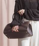 AULENTTI/オウレンティ レザートートバッグ