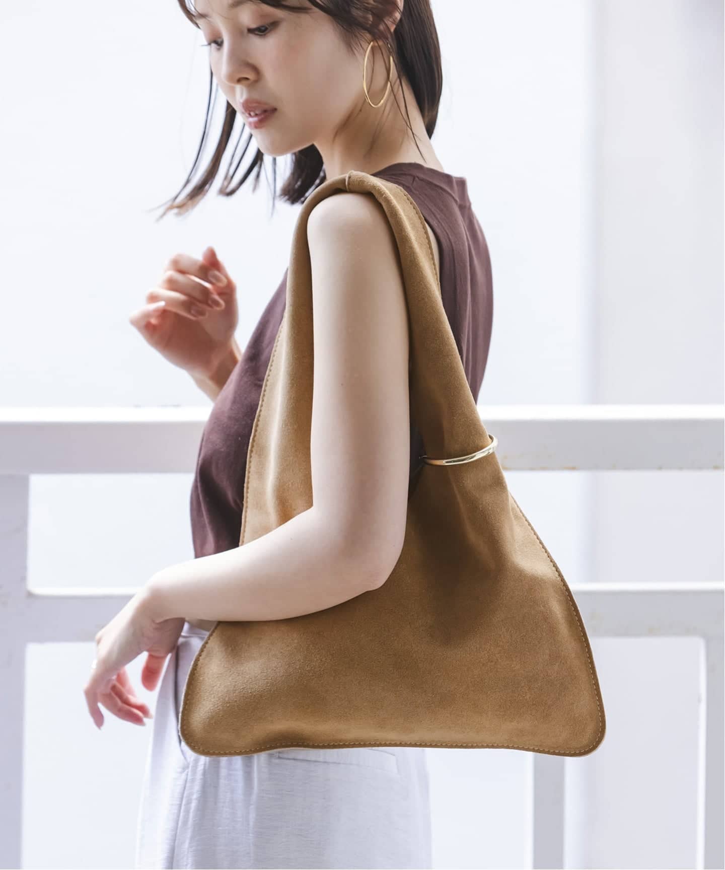 ELLEME noble購入ショルダーバッグ 10月15日(金)から一部店舗で販売開始。