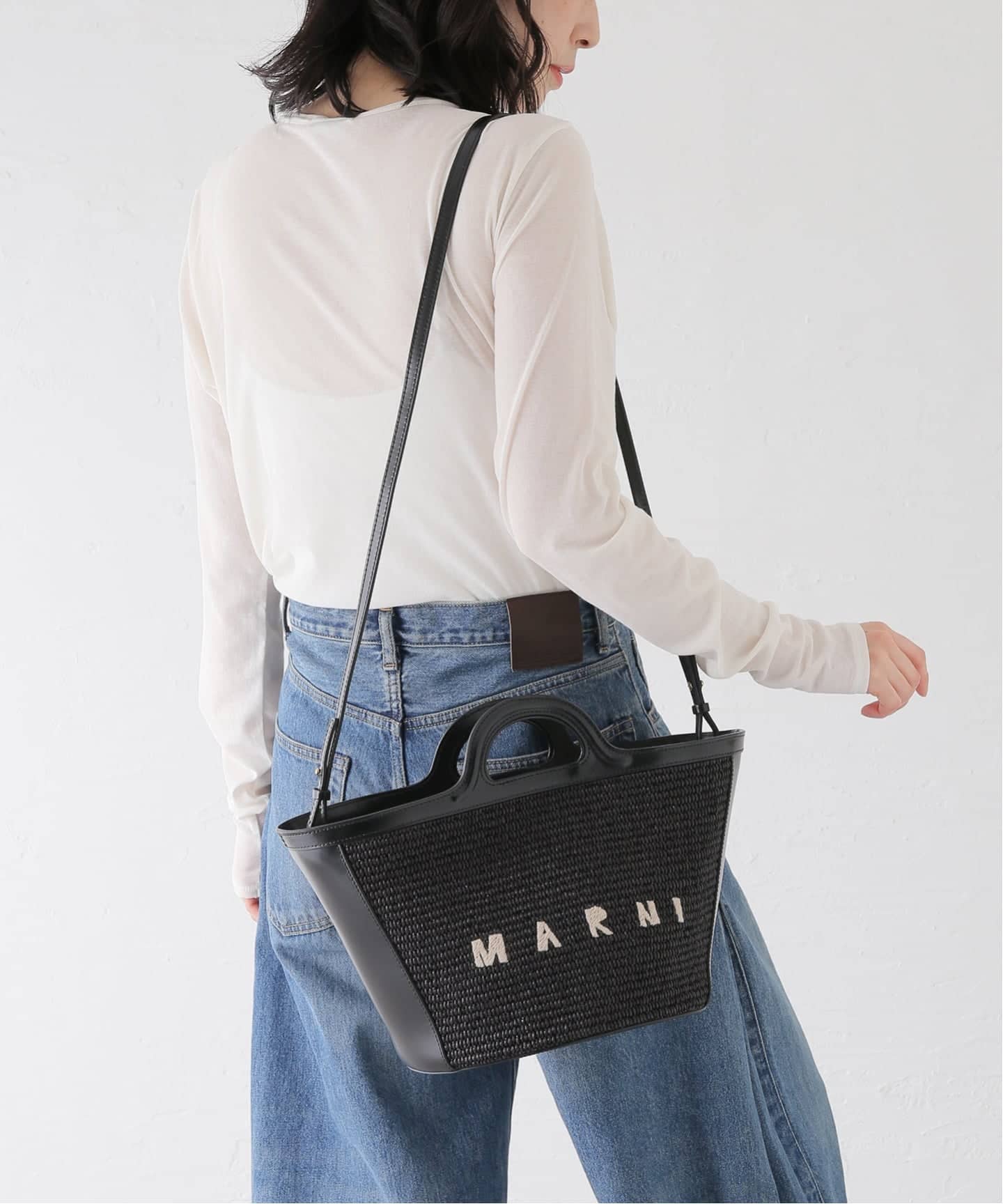 /MARNI ブラック かごバッグ/限定値下げ マルニ MARNI ハンドバッグ トロピカリア かごバッグ カゴバッグ ミニ