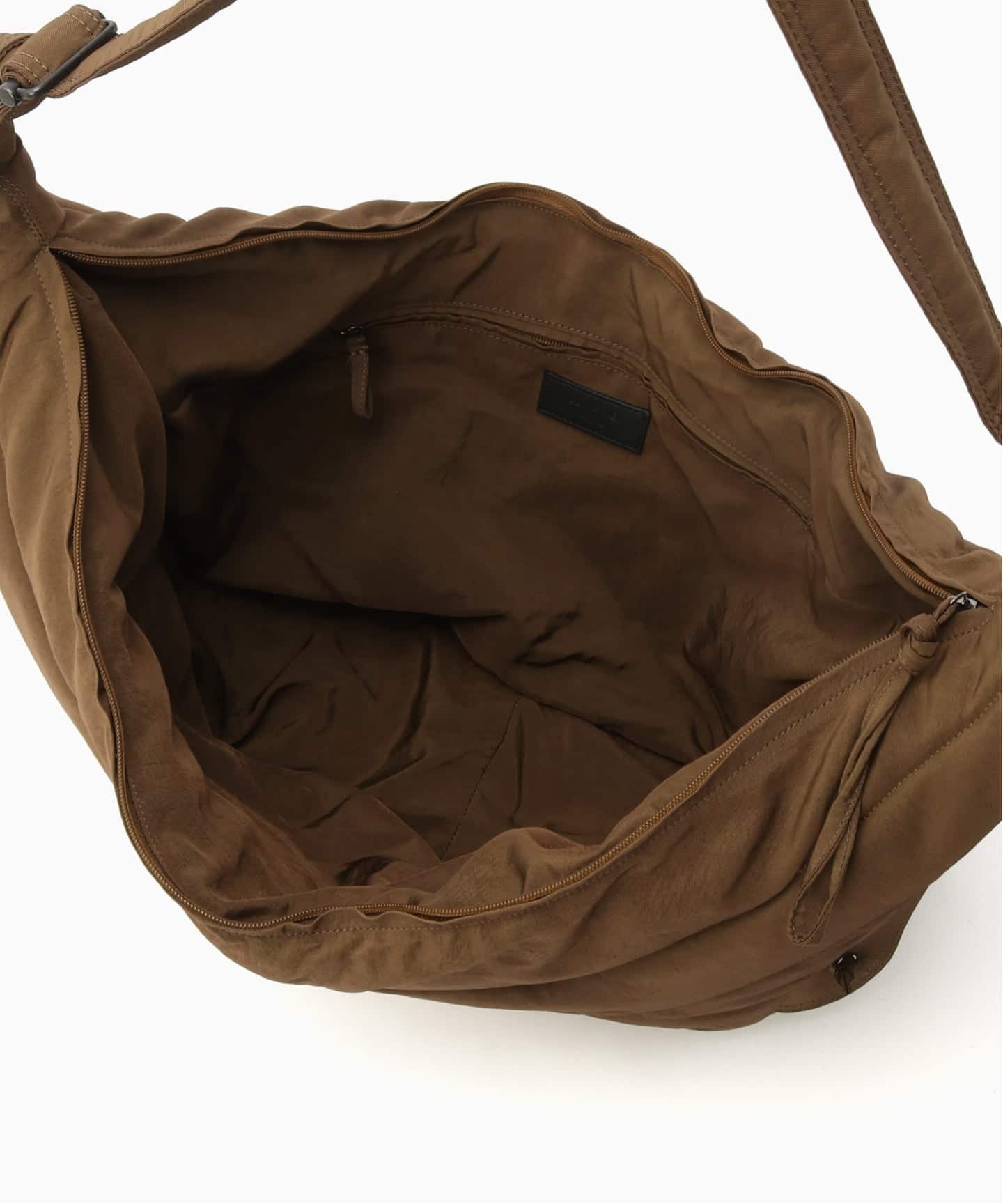 LEMAIRE（ルメール） LARGE SOFT GAME BAG（ショルダーバッグ