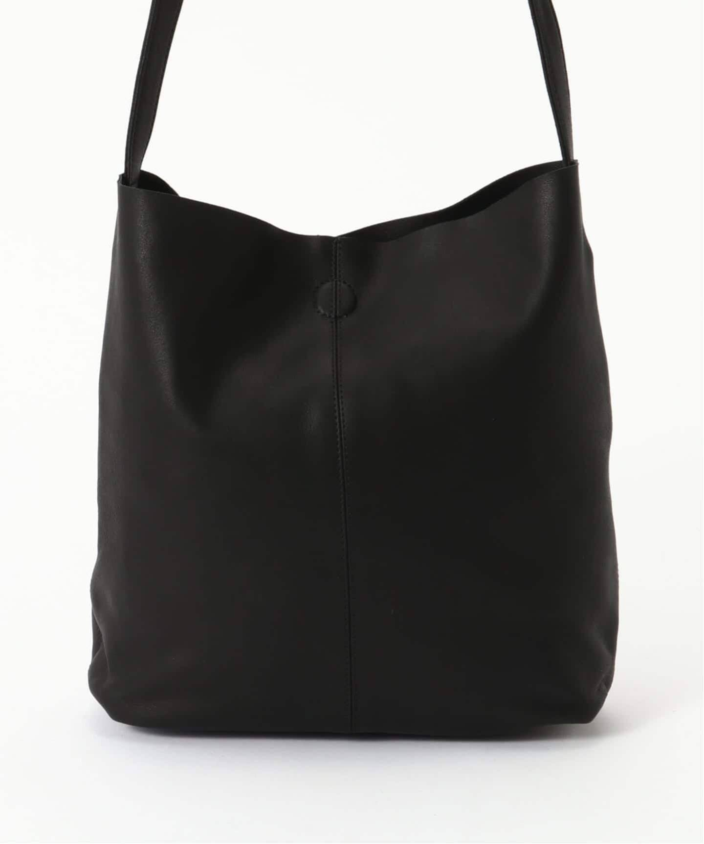 MORPHEE(モルフェ) SQUARE SHOULDER ナッパレザー（ショルダーバッグ 