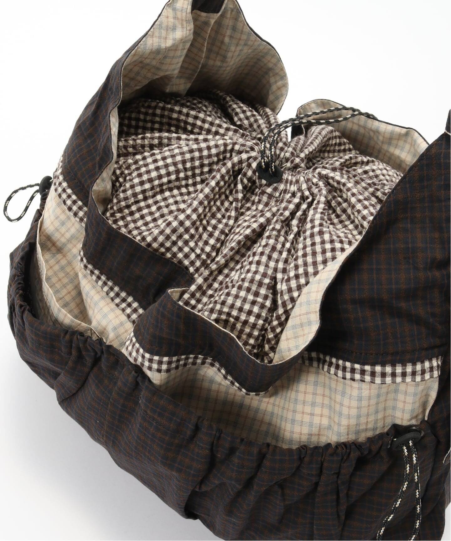 This Uniform / ディス ユニフォーム BROWN CHECK LARGE SLING BAG