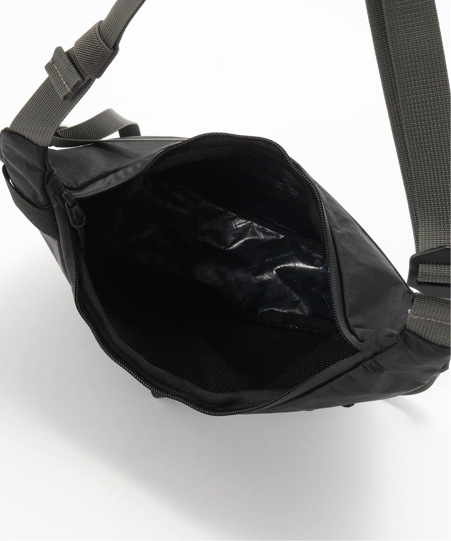 SEALSON / シールソン M2 CROSSBODY BAG BLACK（ショルダーバッグ 