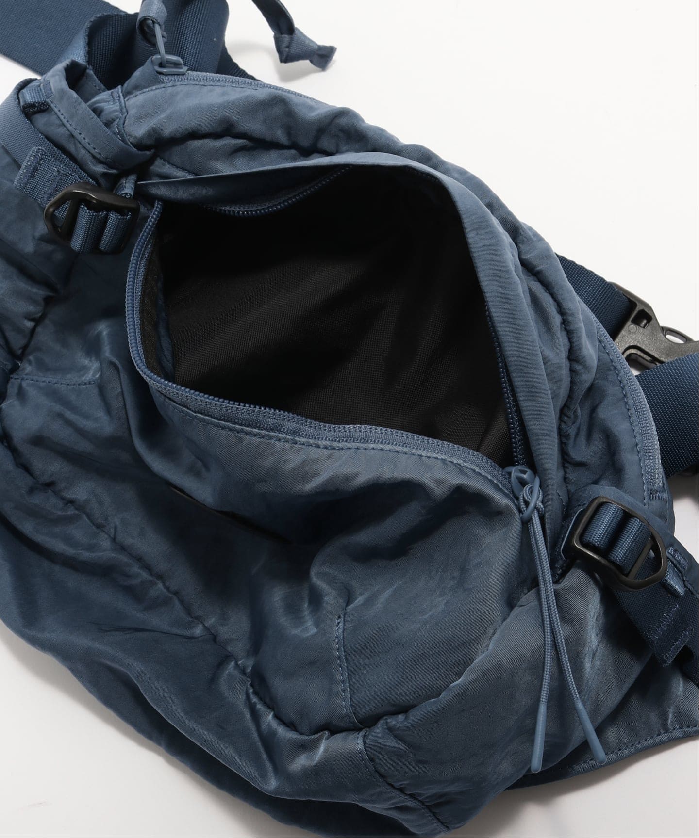 C.P.Company / シーピーカンパニー NYLON B WAISTBAG（ウェストポーチ