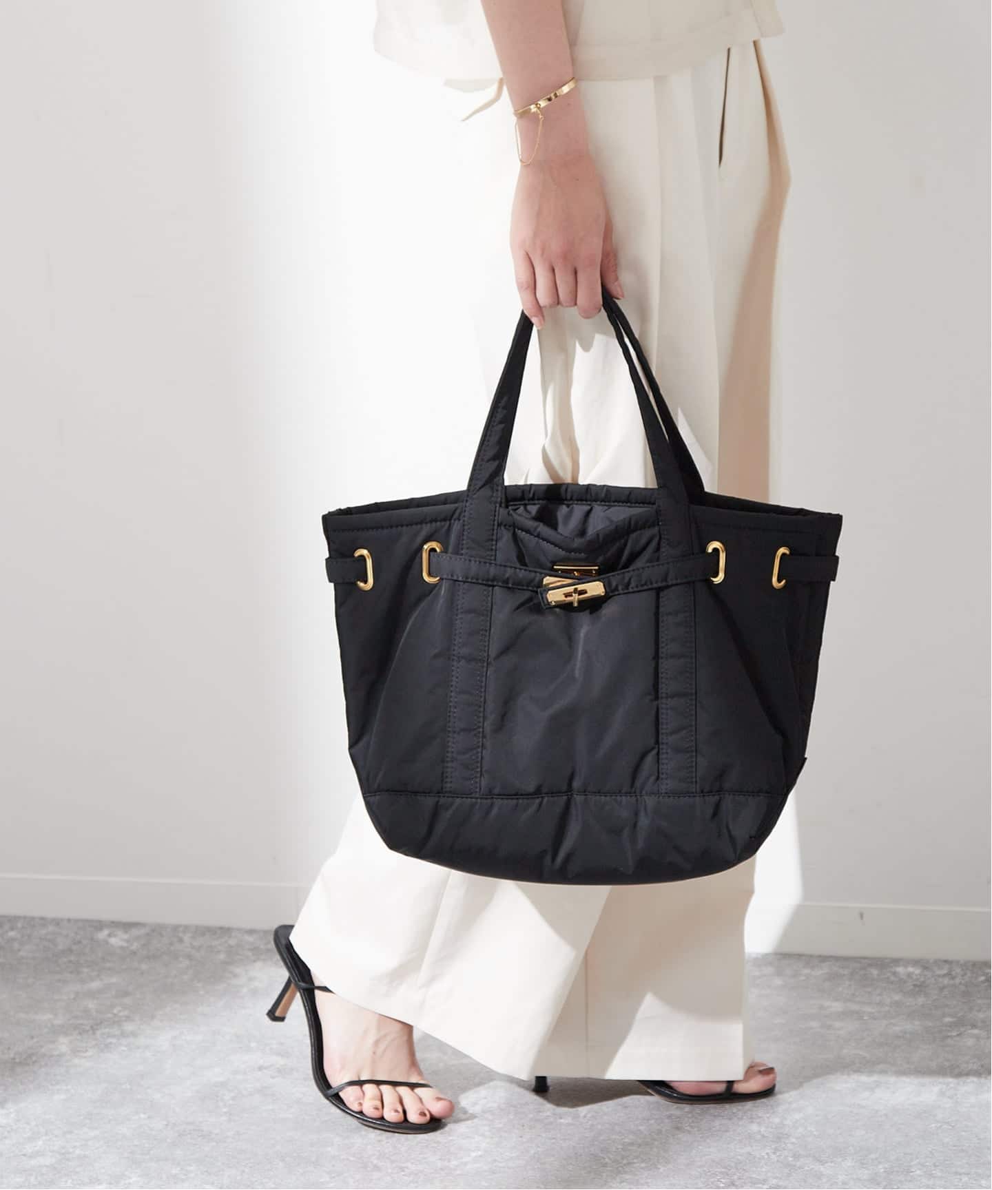 追加予約》SITA PARANTICA/シータパランティカ TOTE PE M トートバッグ