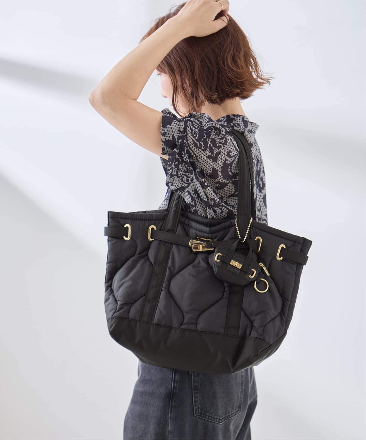 追加予約》別注 SITA PARANTICA チャーム付きTOTE RP M トートバッグ