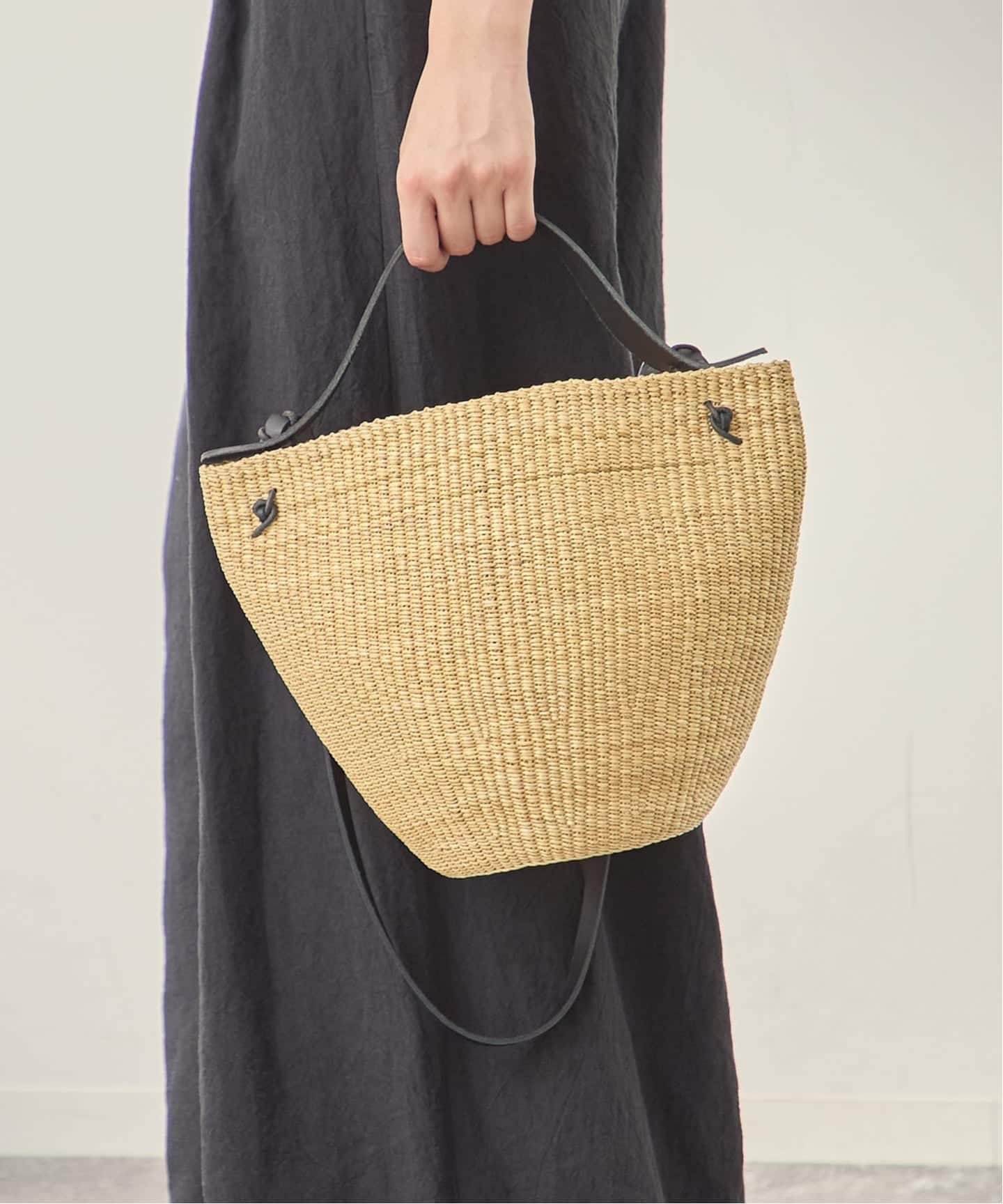 INES BRESSAND】MEDIUM BELL：ショルダーバッグ（ショルダーバッグ