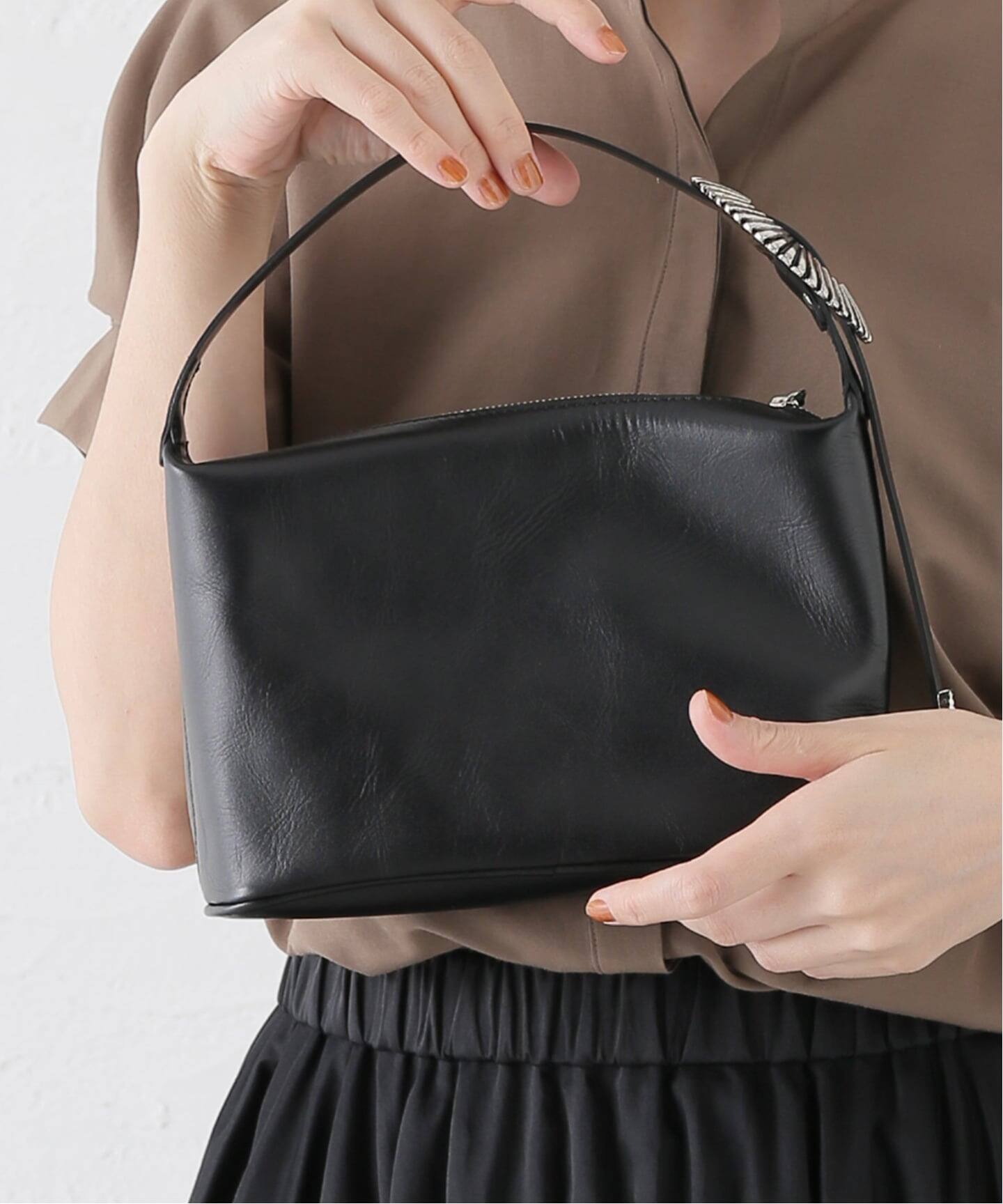 TOGA TOO/トーガトゥ Leather mini bag バッグ（ハンドバッグ 