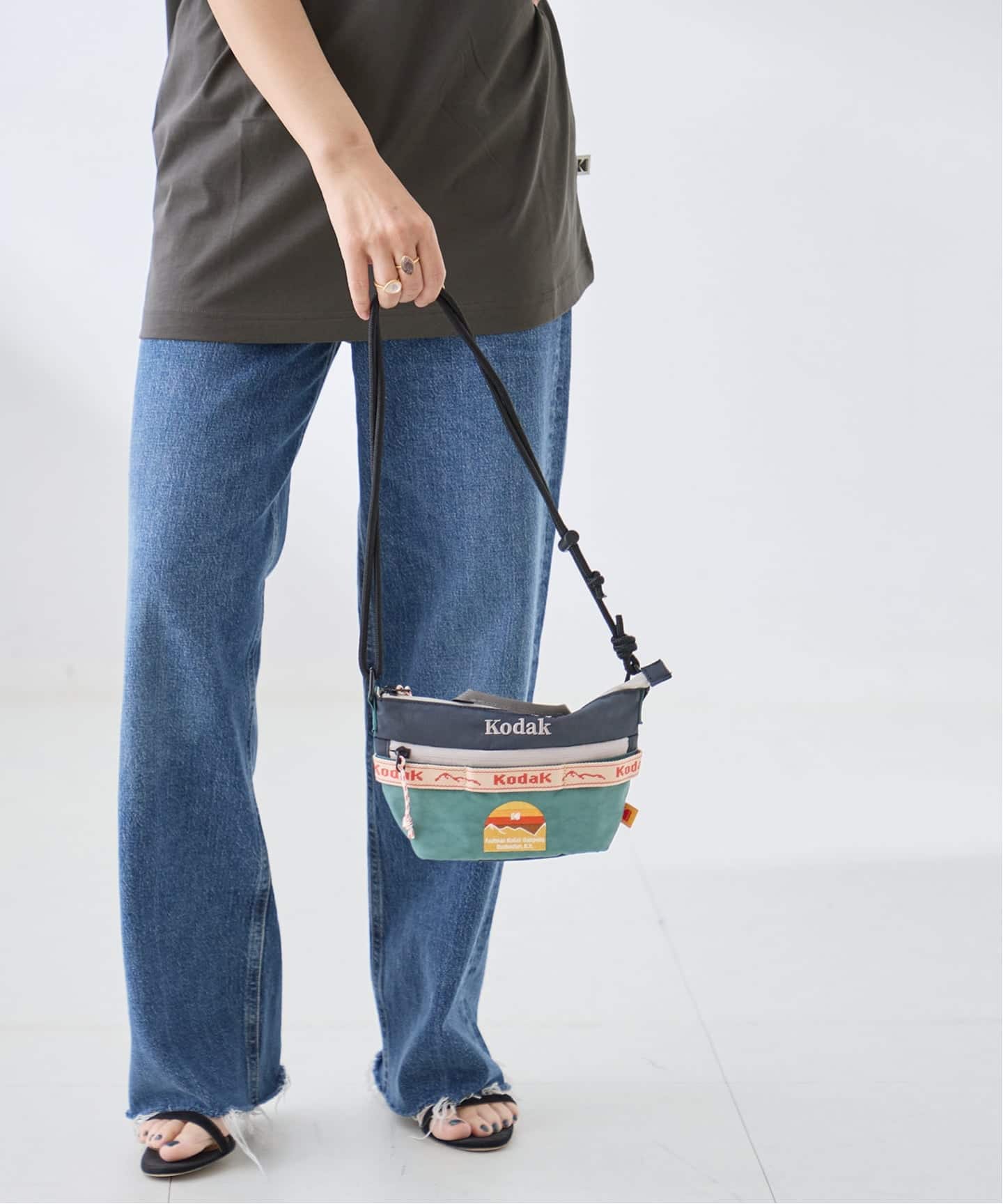 予約》KODAK/コダック Hardy Kodachrome Mini Cross Bag バッグ