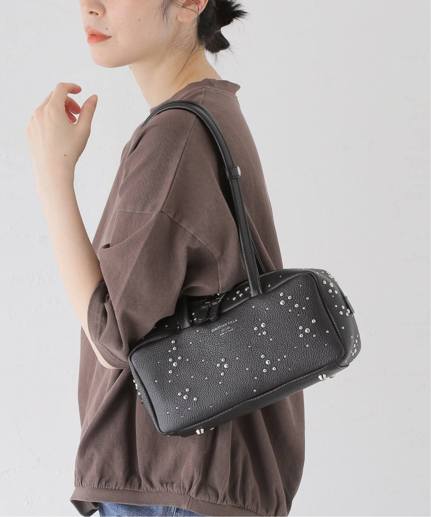 CHRISTIAN VILLA♡クリスチャン ヴィラスタッズ付　ショルダーバッグ CHRISTIAN VILLA /クリスチャン ヴィラ】スタッズツキバゲットBAG
